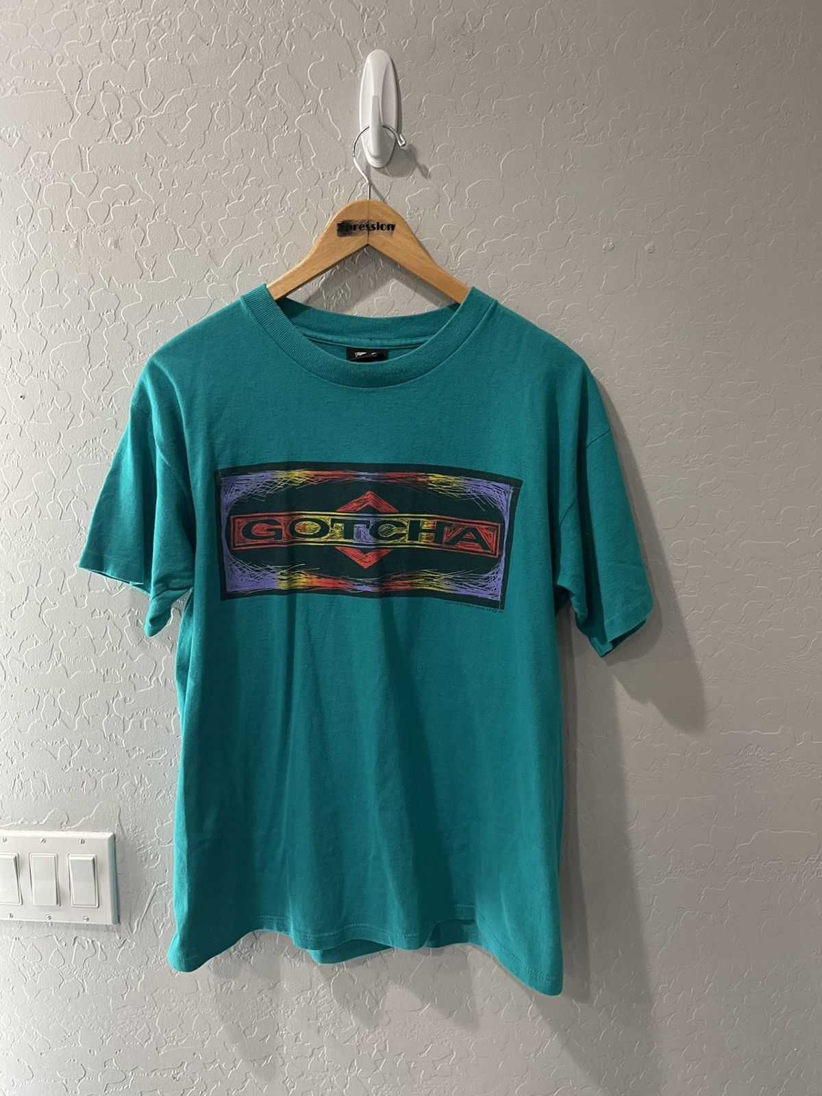 Vintage 90s Gotcha Surf Neon Box Logo SS Shirt Size Large