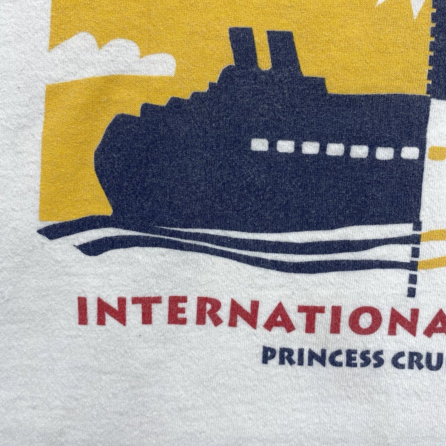 Fruit Of The Loom VINTAGE Princess Cruises T Shirt Graphic Print Men L White 90s Retro Cruise Ship Oceanic Logo Casual Shirts Mens Size US L / EU 52-54 / 3 - 7 Thumbnail