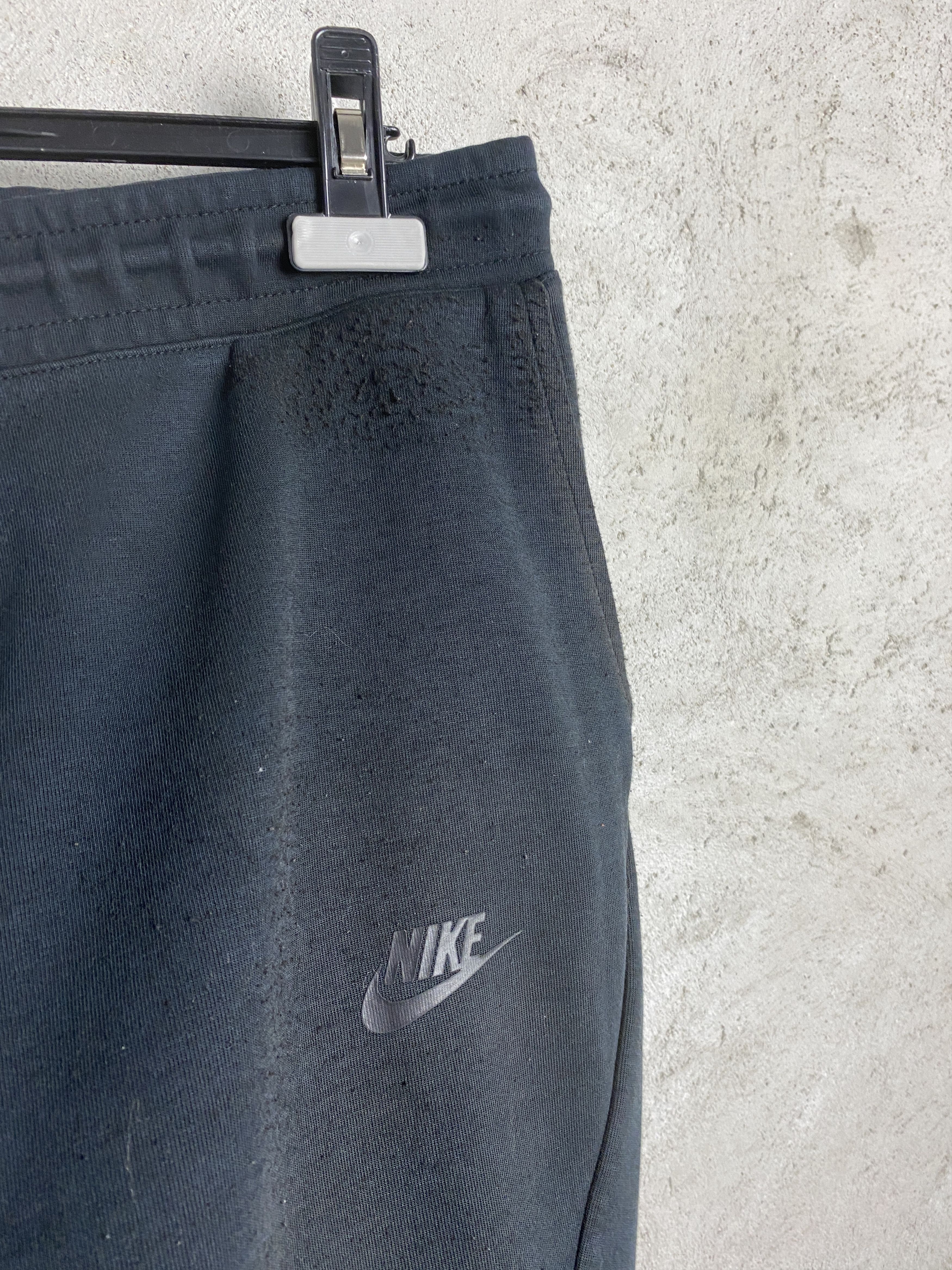 Nike Nike tech fleece sweatpants joggers drip drill trap Size US 34 / EU 50 - 2 Thumbnail