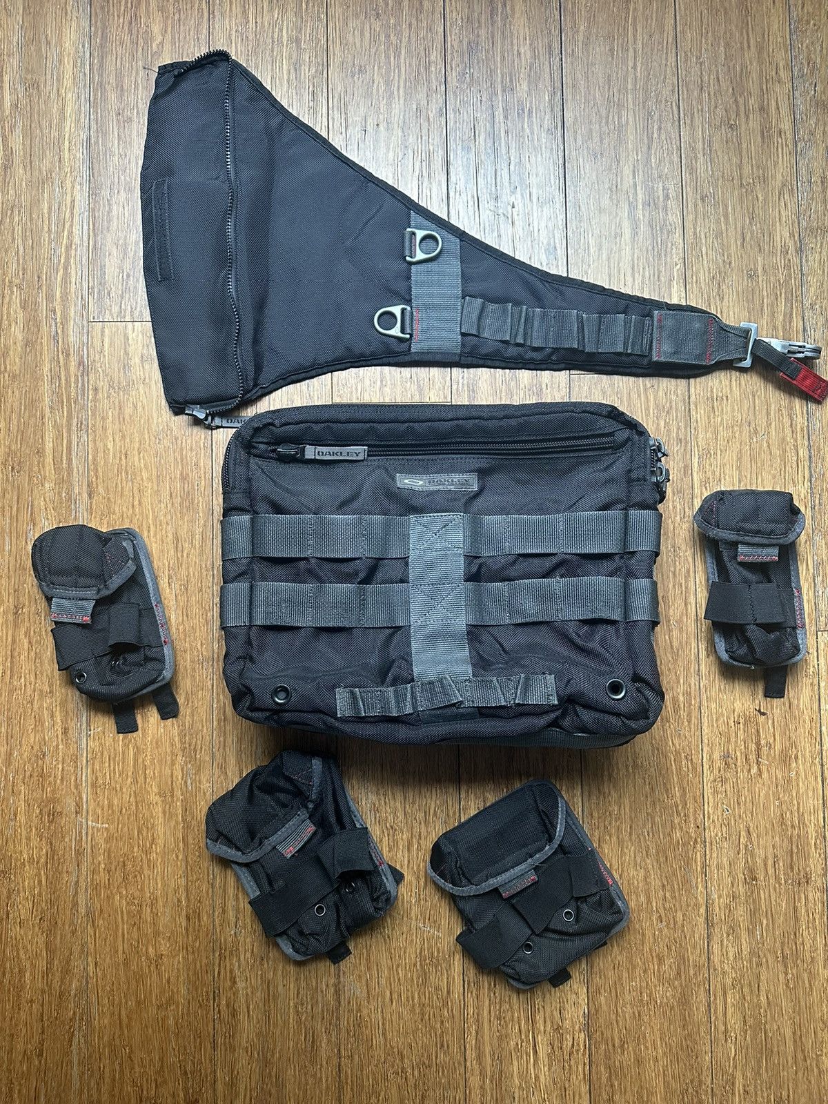 Oakley Oakley Vintage Tactical Field Gear Messenger Sling Gorpcore Size ONE SIZE - 15 Thumbnail