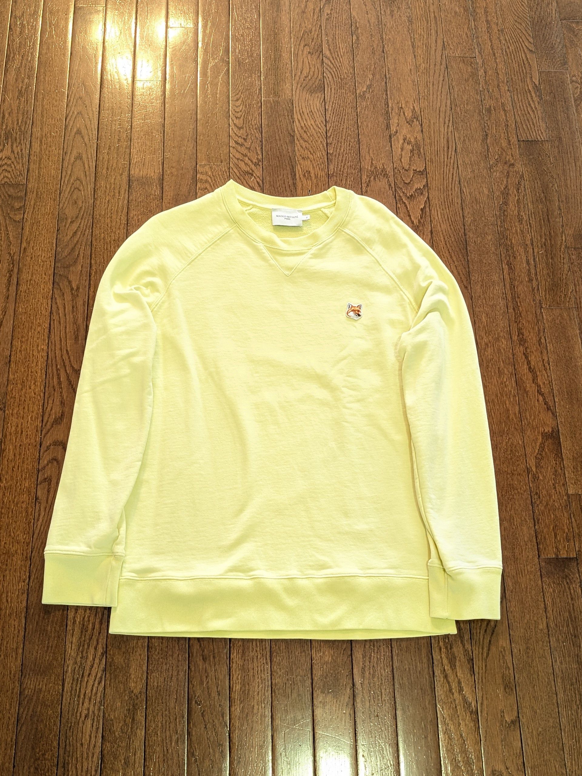 Maison Kitsune Maison Kitsune Yellow Fox Patch French Terry Crewneck XL Size US XL / EU 56 / 4 - 1 Thumbnail