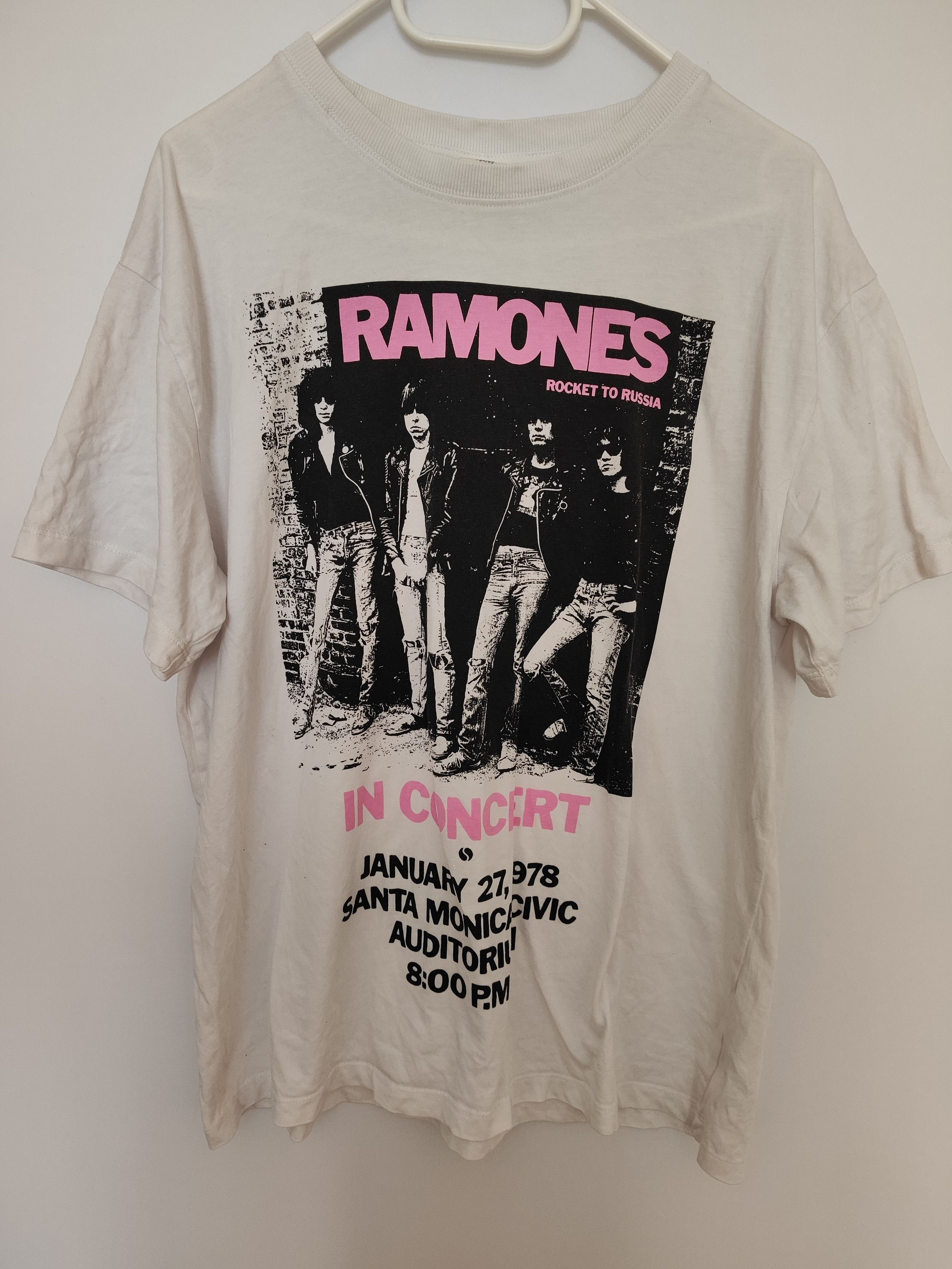 Band Tees × Vintage Ramones Tees Tshirt Size US M / EU 48-50 / 2 - 1 Thumbnail