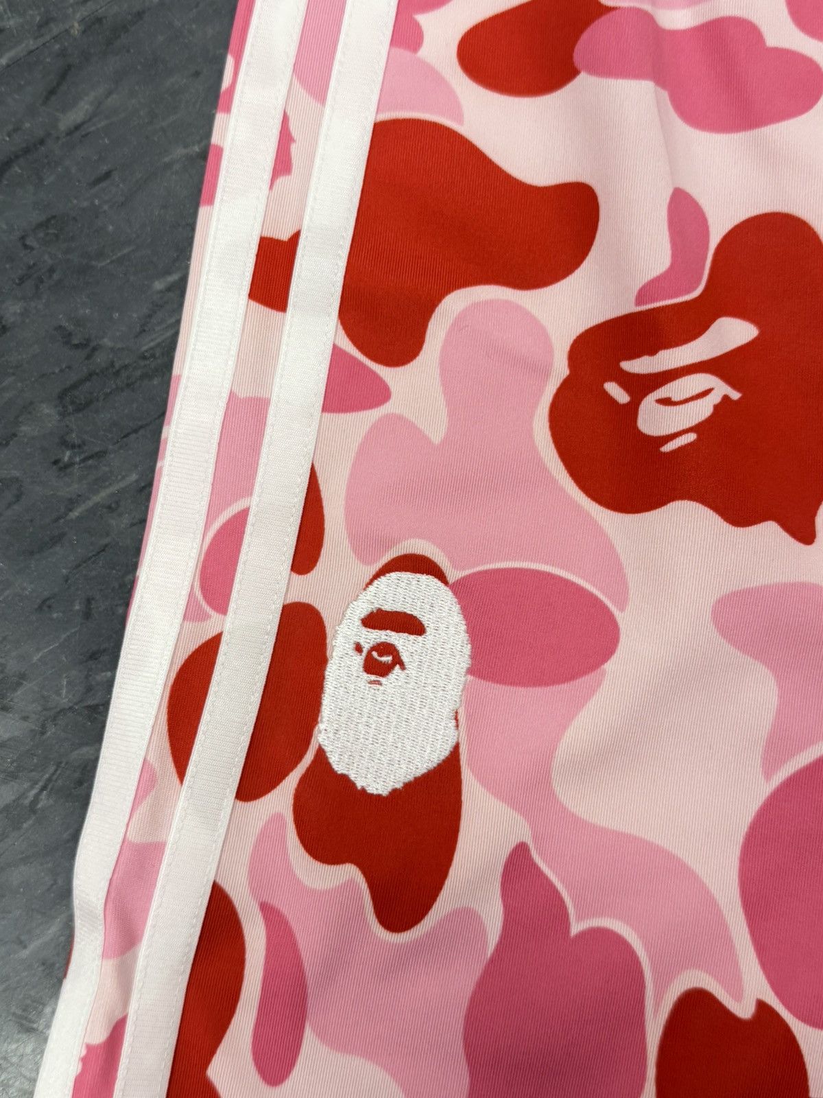Adidas × Bape adidas x bape pink tights Size 28" / US 6 / IT 42 - 2 Thumbnail
