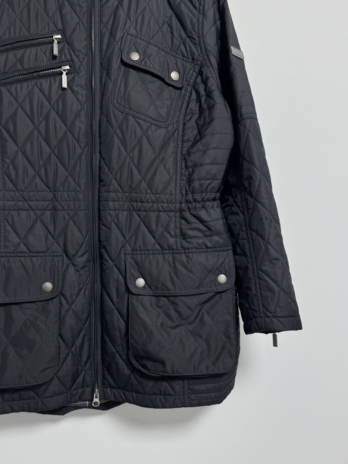 Barbour Barbour B.INTL Quilt Long Sleeve Jacket Hooded Fur Trim Wom Size L / US 10 / IT 46 - 2 Thumbnail
