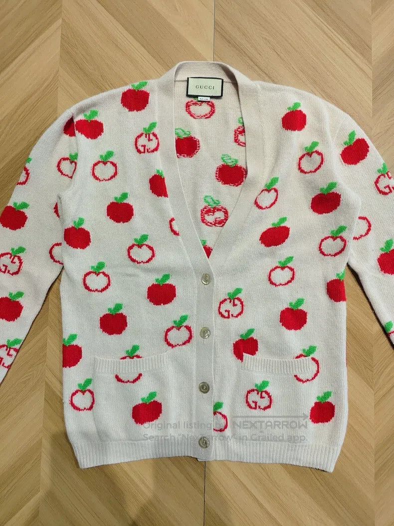 Gucci Gucci Little Apple Knitted Cardigan coat Size S / US 4 / IT 40 - 1 Thumbnail