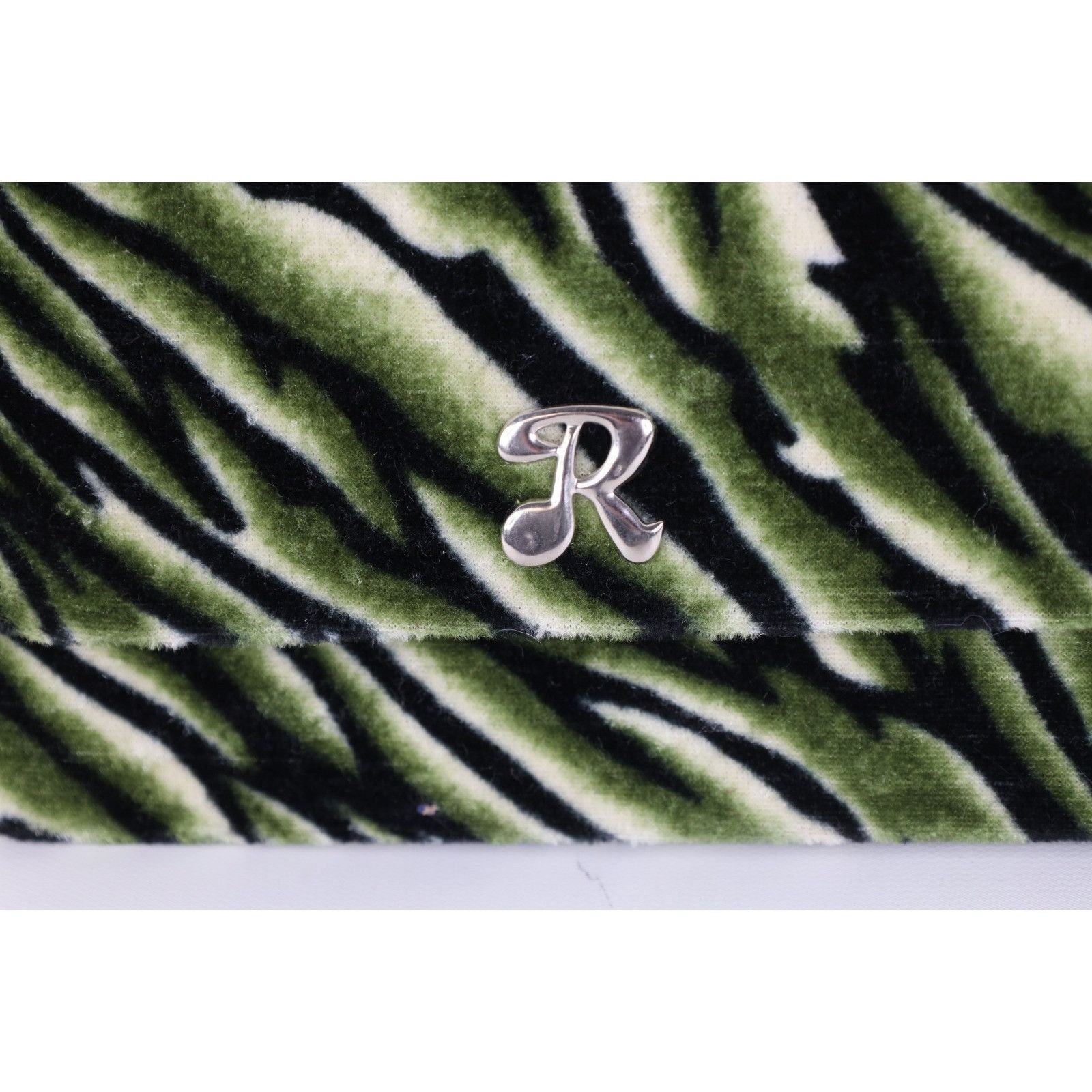 Vintage Vintage 90s Y2K Babydoll Velour Zebra Striped Hand Bag Size ONE SIZE - 2 Thumbnail