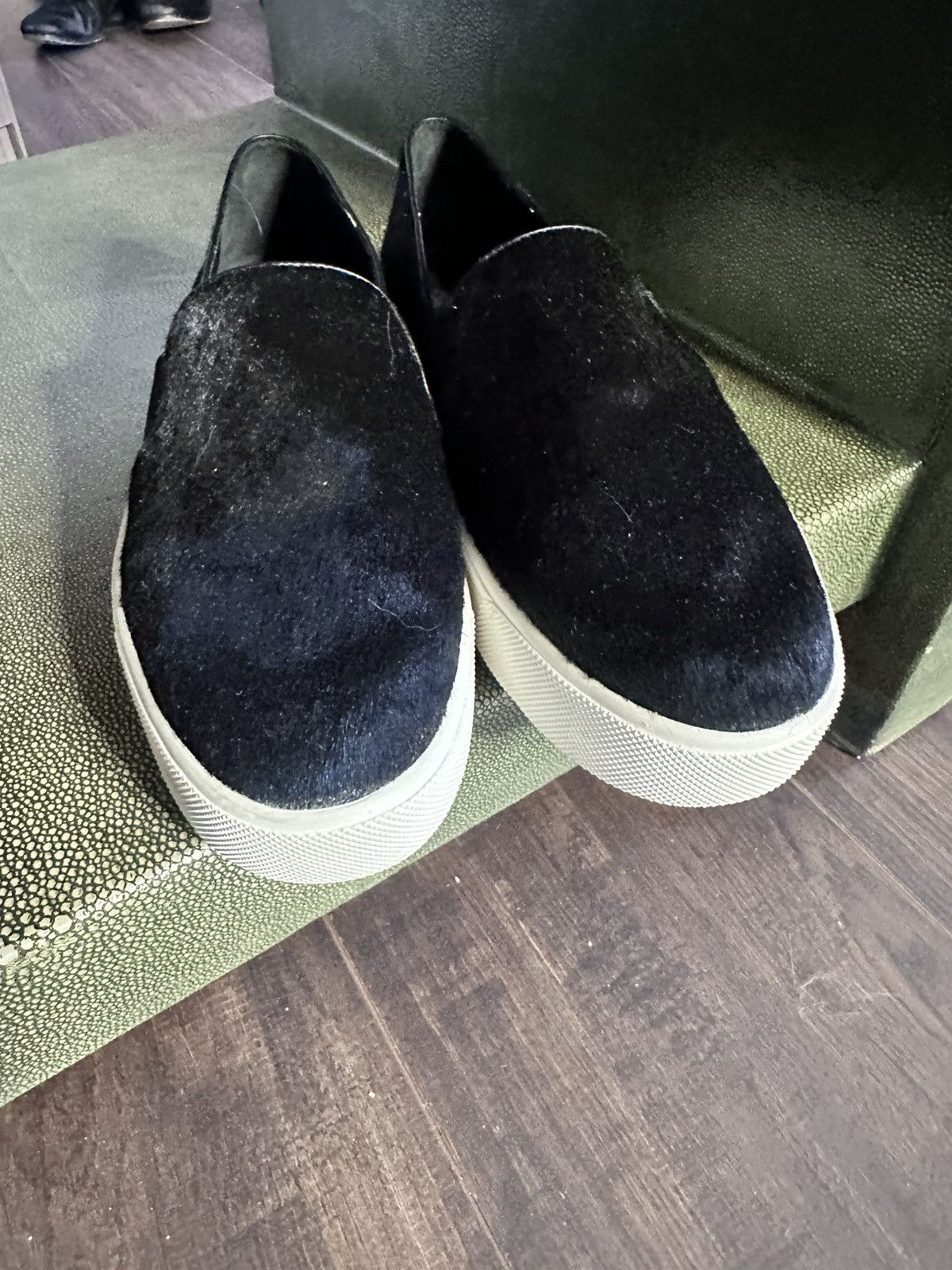 Vince VINCE black PONY HAIR slip-on leather sneakers Size US 8.5 / IT 38.5 - 5 Thumbnail