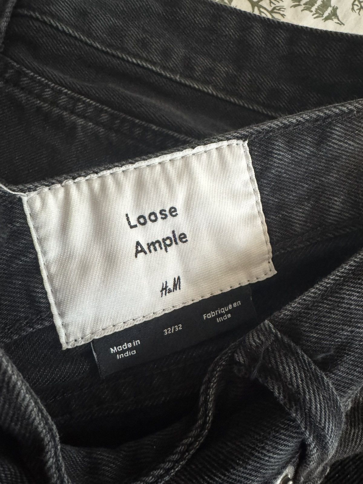 H&M × Vintage H&M loose fitting jeans Size US 32 / EU 48 - 2 Thumbnail