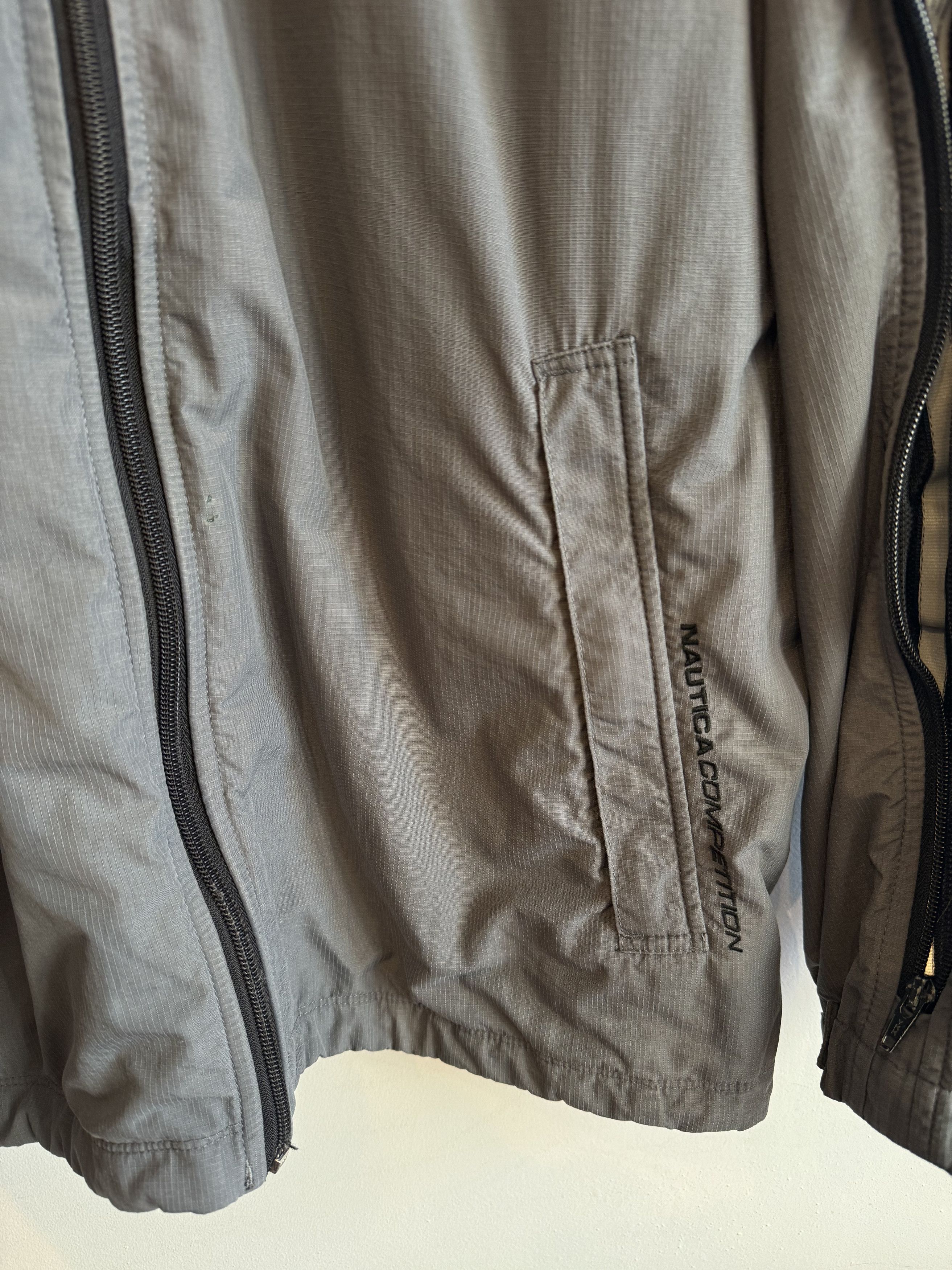Nautica × Vintage y2k 00s Nautica Windbreaker Reflective Size L Size US L / EU 52-54 / 3 - 7 Thumbnail