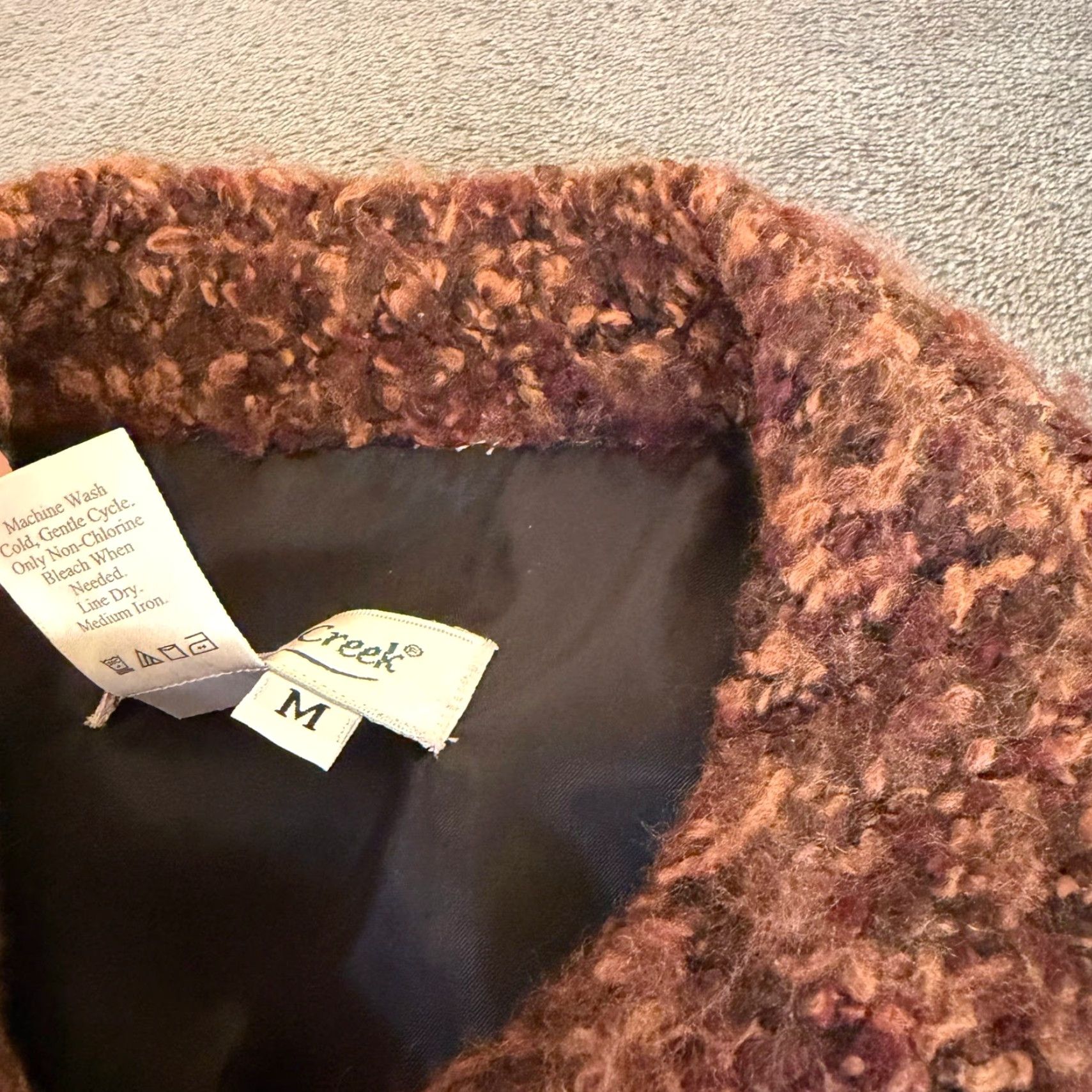 Coldwater Creek Coldwater Creek Tiger Print Tapestry Vest Fuzzy Collar Sleeveless Medium Womens Size M / US 6-8 / IT 42-44 - 5 Thumbnail