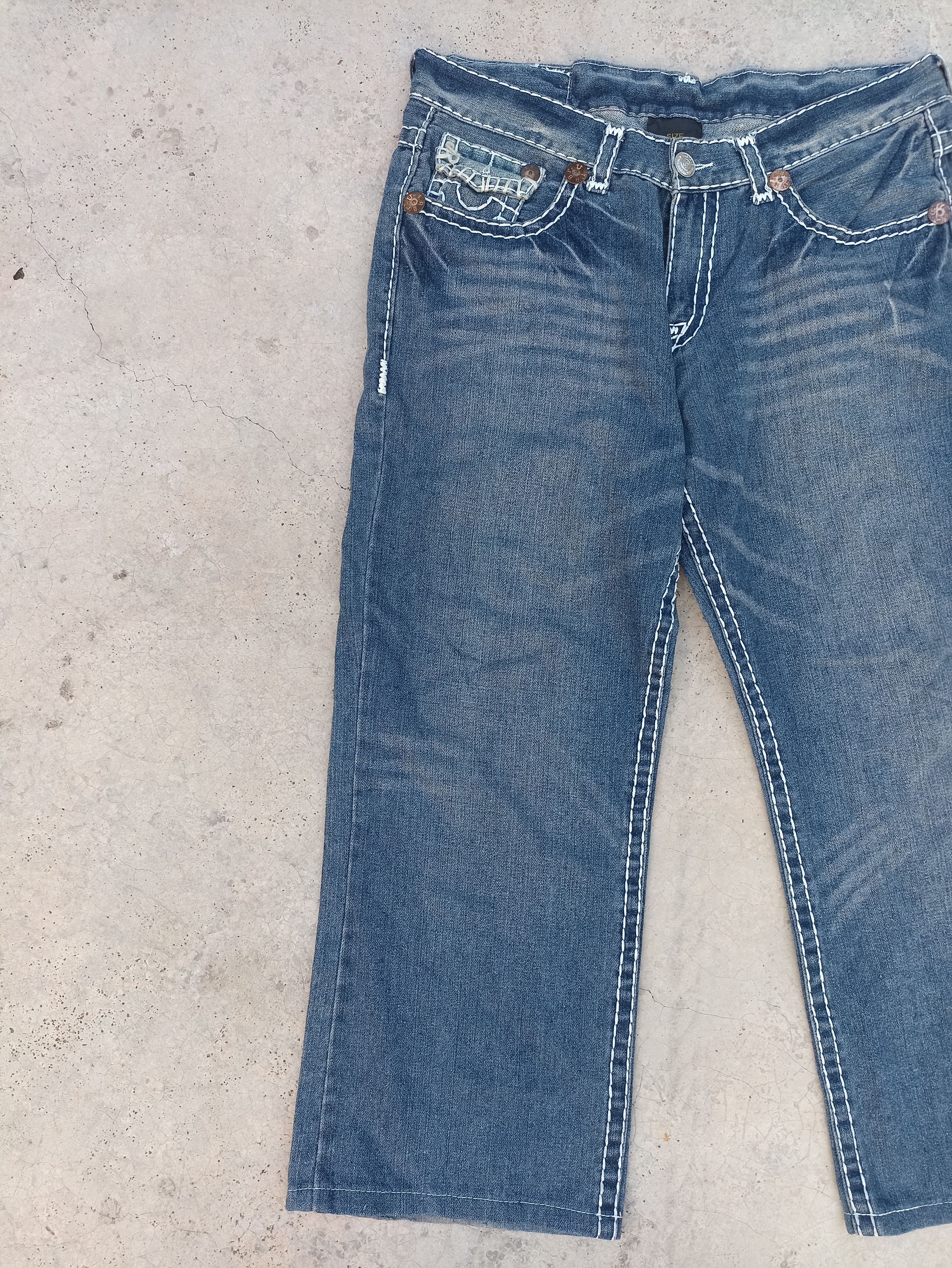 Beauty Beast 🔥 True Religion jeans Size US 37 - 7 Thumbnail