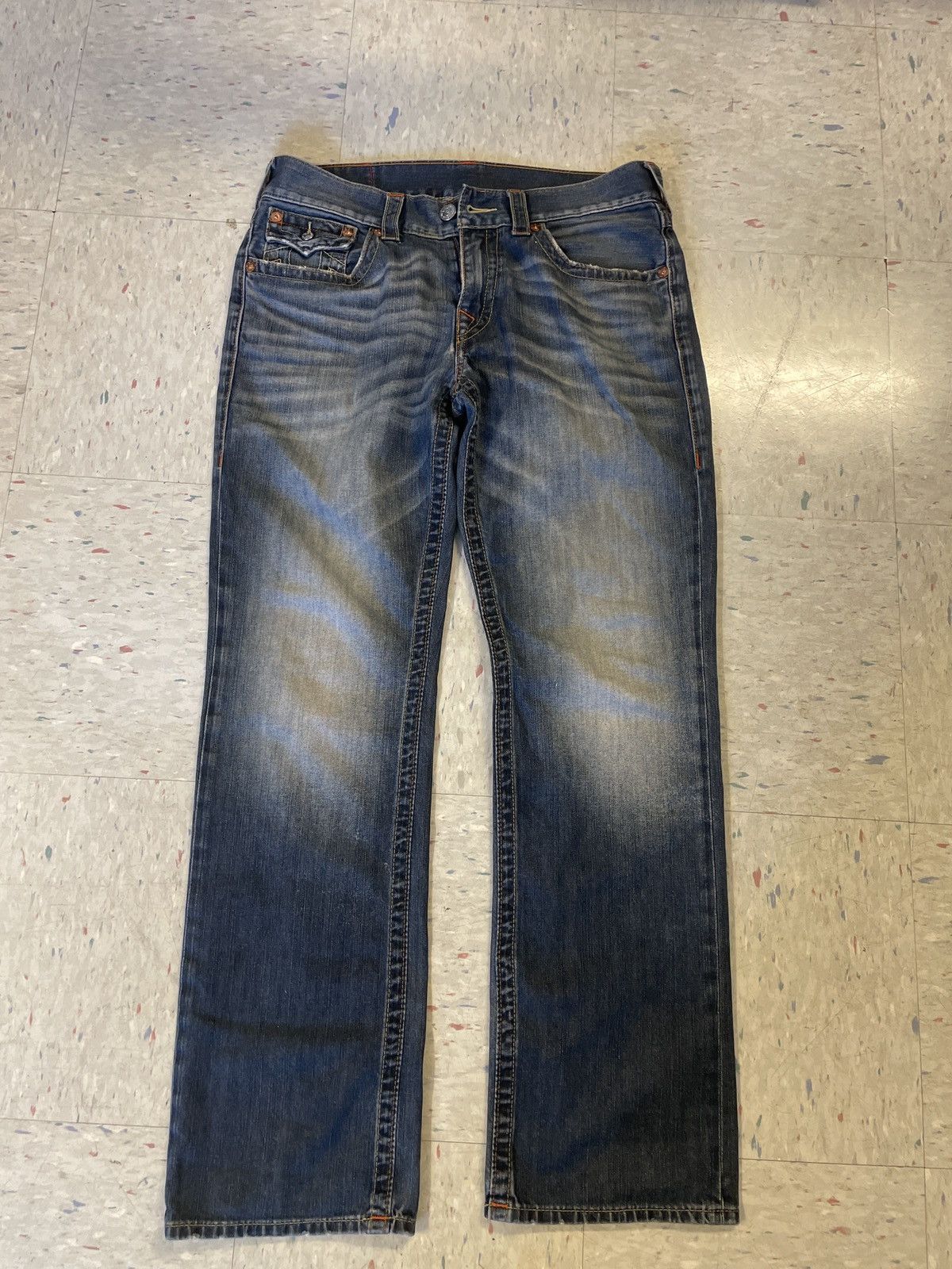 True Religion true religion navy washed jeans straight/baggy fit Size US 34 / EU 50 - 1 Thumbnail