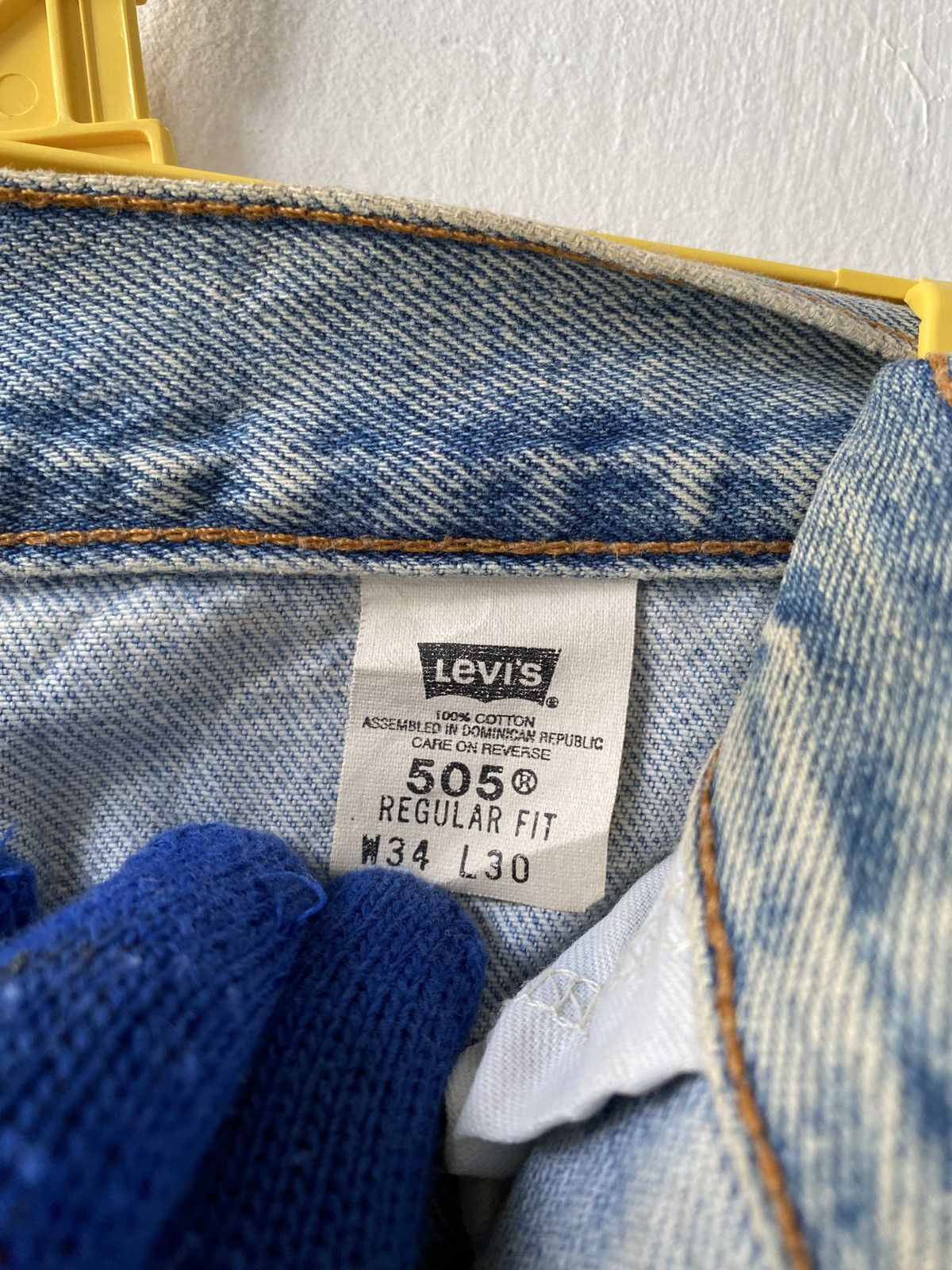 Levi's Vintage 90’s Levi’s 505 Distressed Denim Size US 32 / EU 48 - 18 Thumbnail