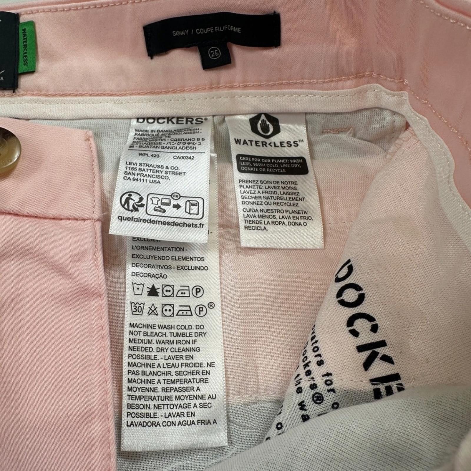 Dockers NWT Dockers Weekend Chino Womens W25 Pink Skinny Pants Size 25" / US 0 / IT 36 - 9 Thumbnail