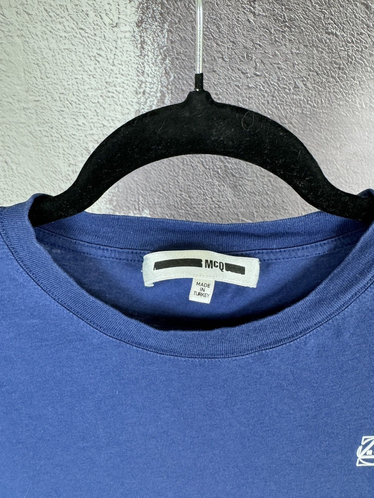 Alexander McQueen McQ by Alexander McQueen blue basic small logo tee shirt Size US XL / EU 56 / 4 - 4 Thumbnail
