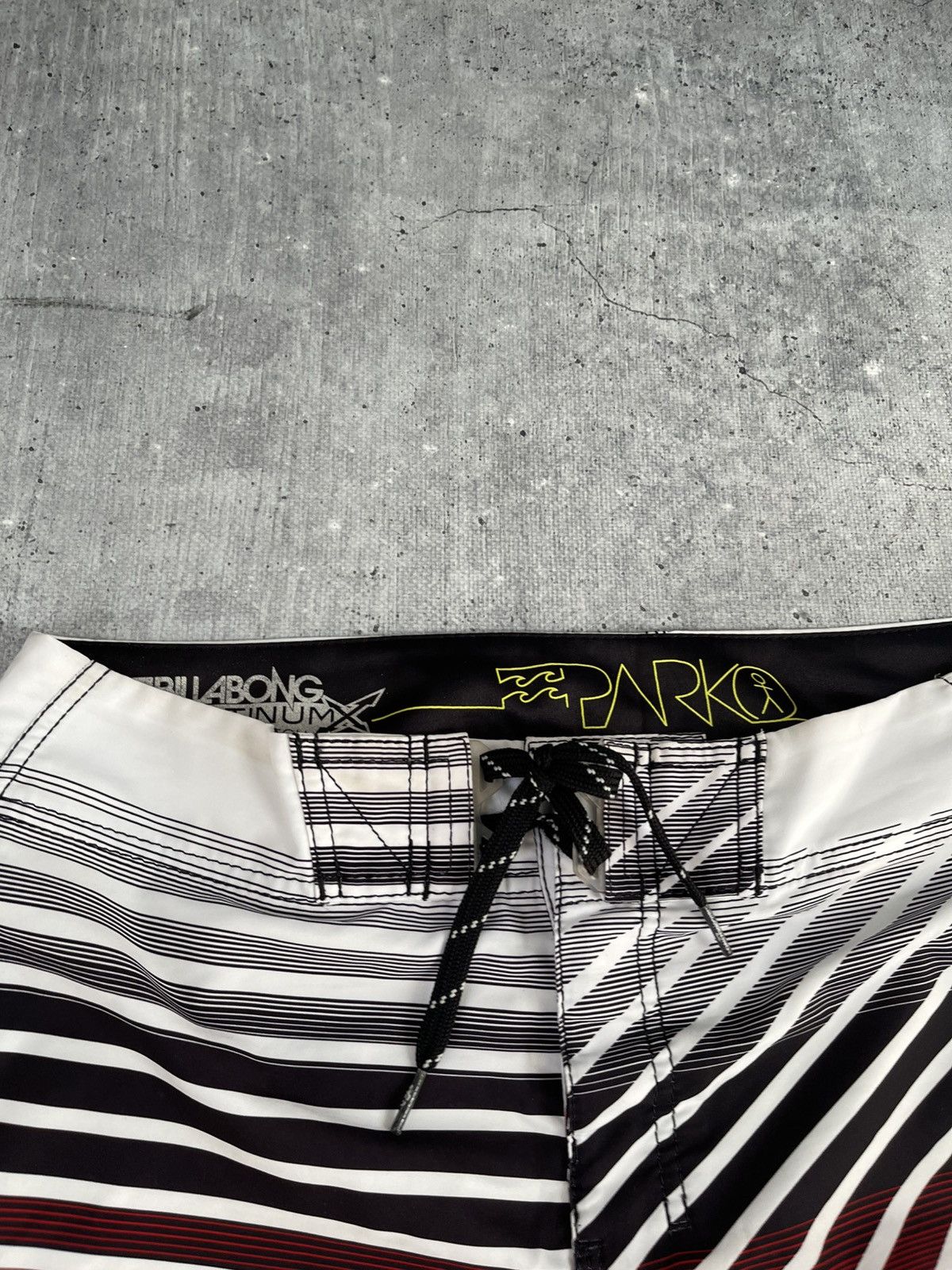 Billabong Vintage Billabong Board Shorts Signature Andy Irons Size US 33 - 8 Thumbnail