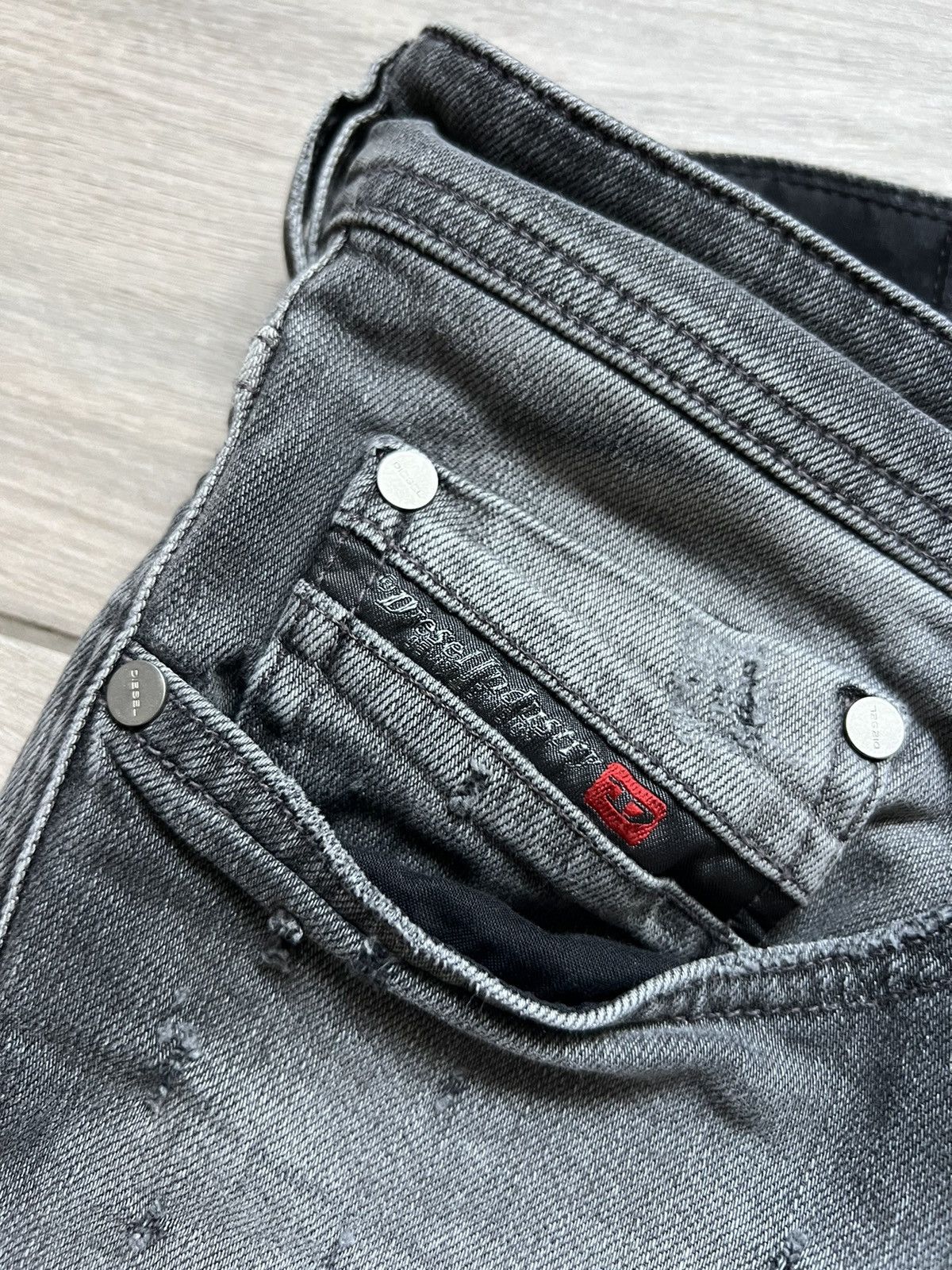 Diesel TRASHED🔥DIESEL GRAY SWEATPANT METAL LOGO DENIM PANTS Y2K Size US 36 / EU 52 - 12 Thumbnail