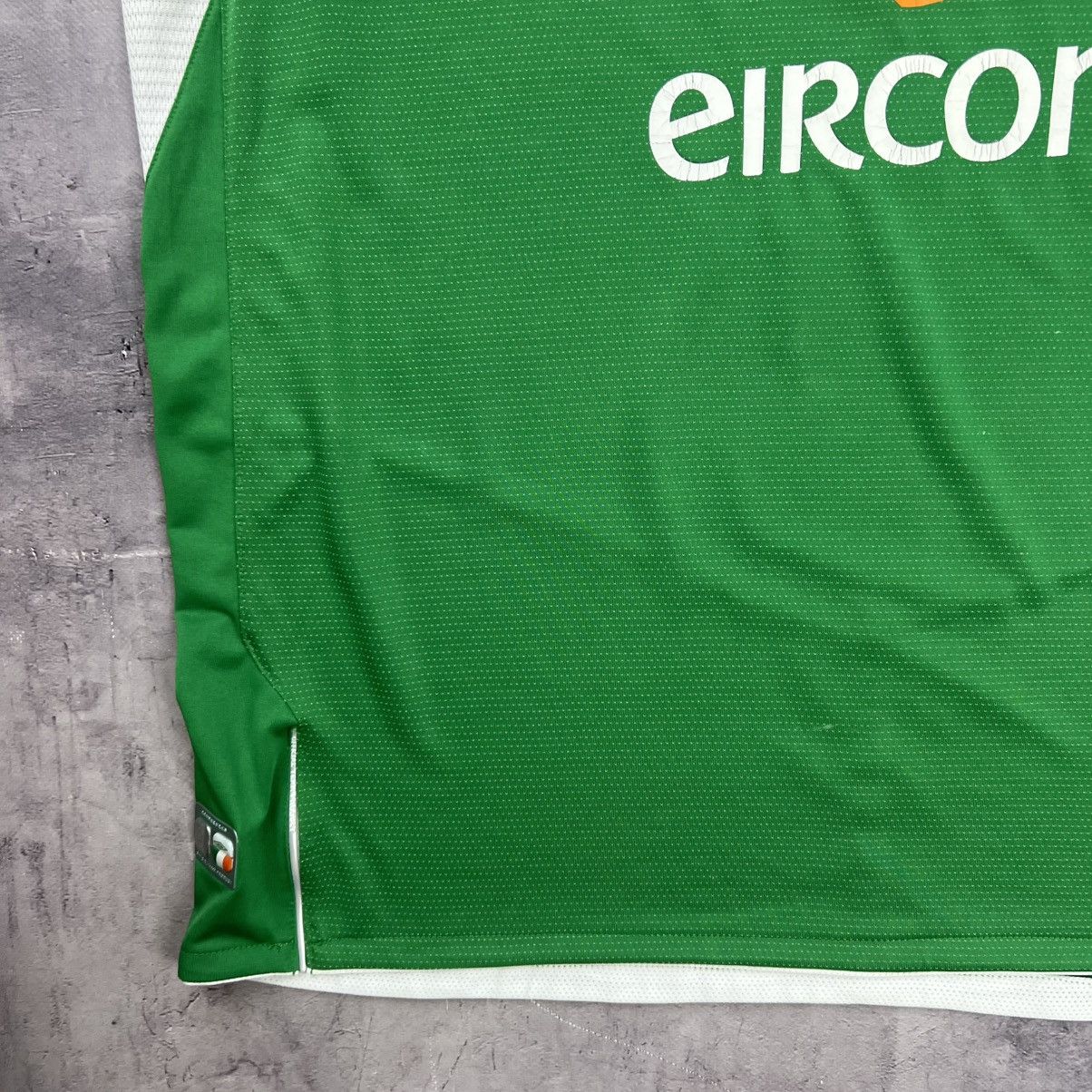 Umbro Rare! Ireland Umbro Soccer Jersey Shirt Vintage Size US XL / EU 56 / 4 - 10 Thumbnail