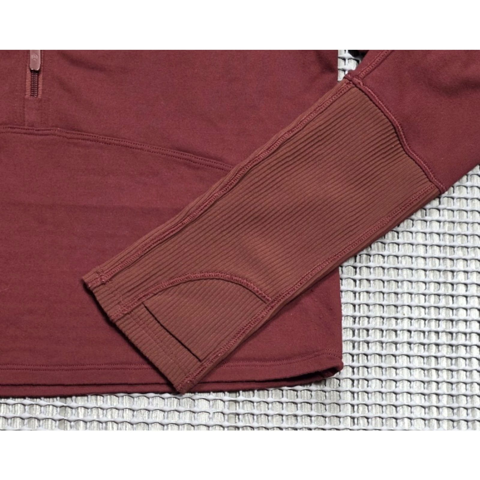 Lululemon Lululemon Its Rulu Cropped Long Sleeve Zip Pullover - Red/Maroon Womens Size 4 Crop Top 1/2 Zip Mock Neck 1/4 Zip Activewear Slim Fit S Size S / US 4 / IT 40 - 4 Thumbnail