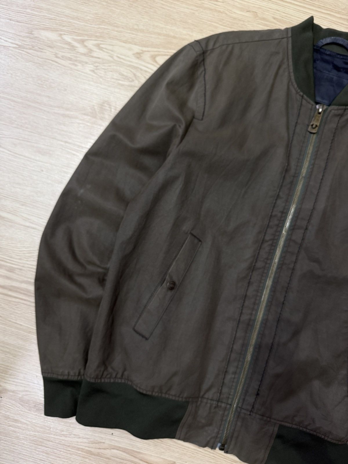 True Religion 90’s TRUE RELIGION RARE BACKCENTRAL LOGOVINTAGE RETRO JACKET Size US L / EU 52-54 / 3 - 4 Thumbnail