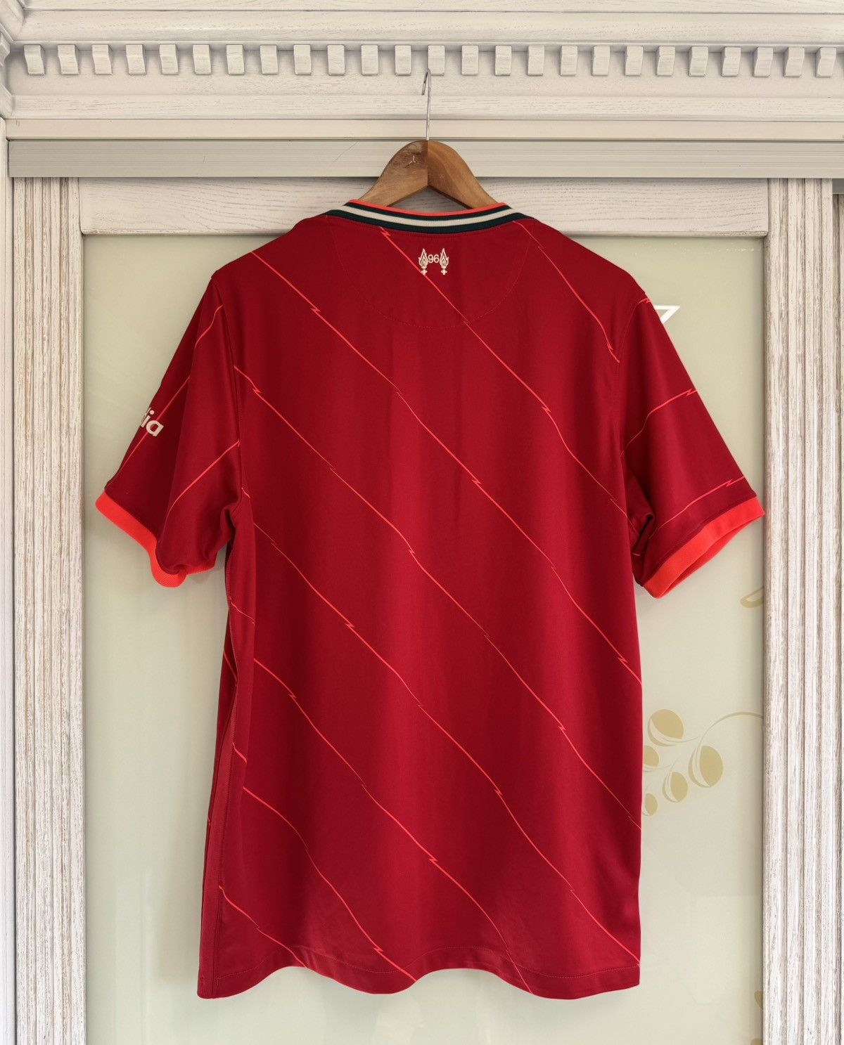 Nike Liverpool 2021-2022 Home Soccer Jersey Football Kit Shirt Size US XL / EU 56 / 4 - 2 Thumbnail