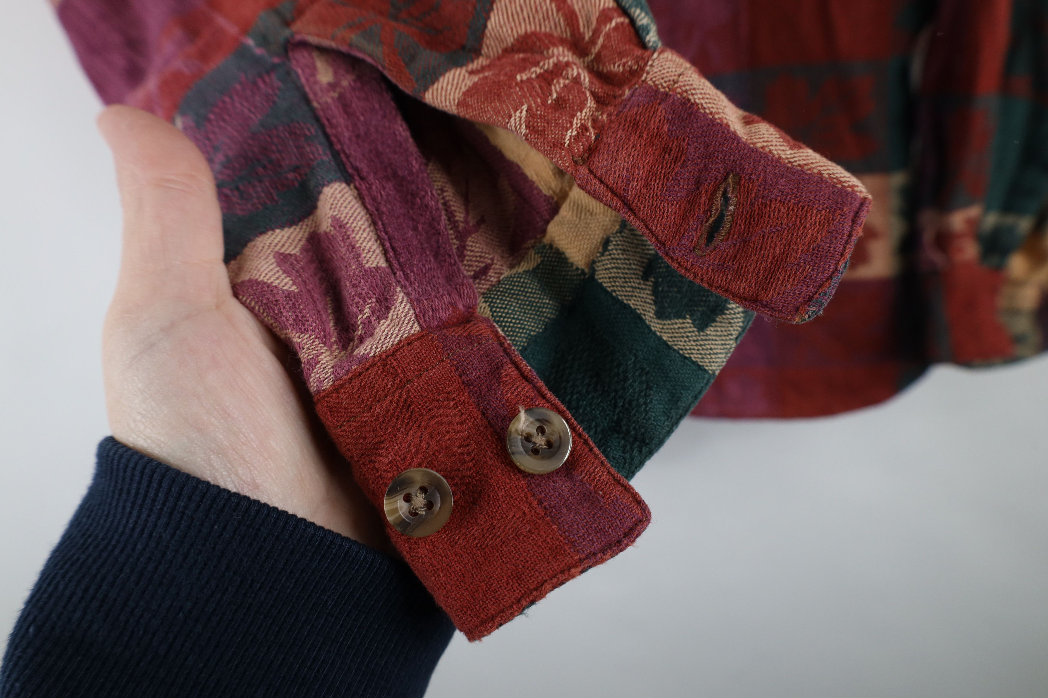 Vintage Vintage 90s Streetwear Nature Leaf Patchwork Button Shirt Size L / US 10 / IT 46 - 6 Thumbnail