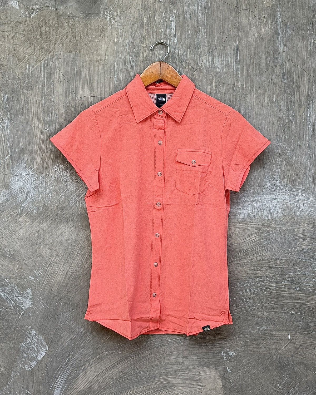 The North Face The North Face Button Up Shirt Size S / US 4 / IT 40 - 1 Thumbnail