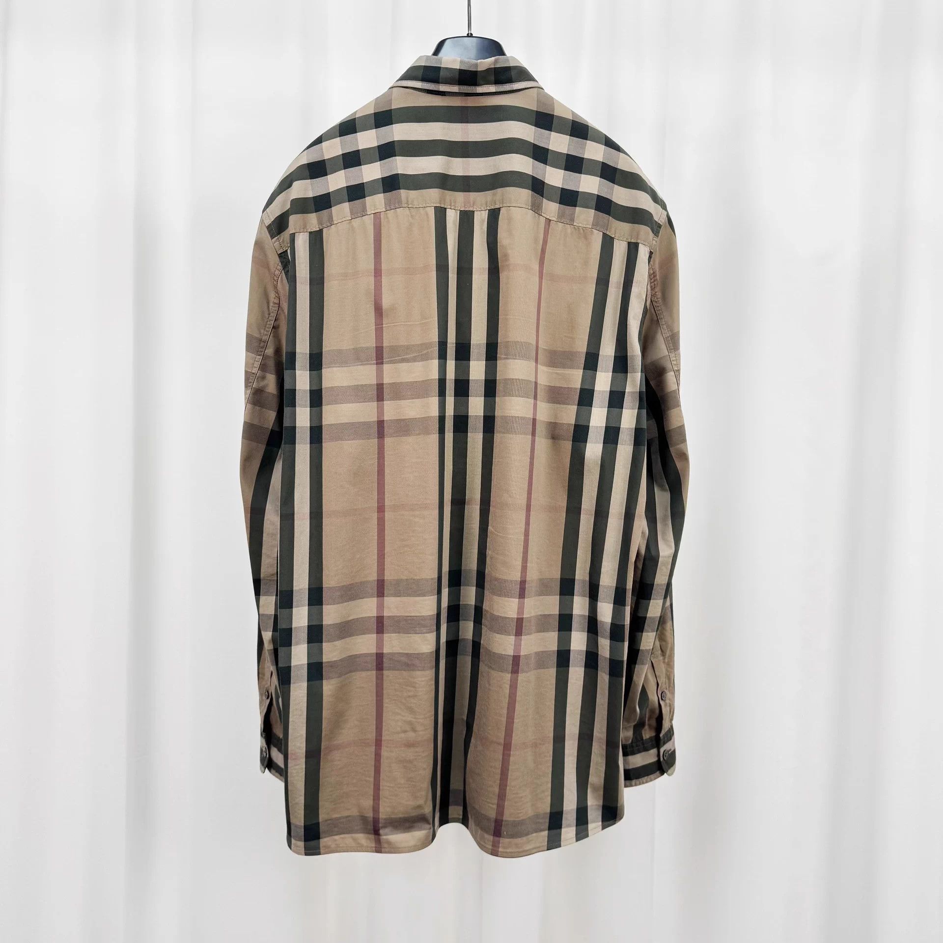 Burberry Burberry Check LS Shirt Size L Mint Size US L / EU 52-54 / 3 - 2 Thumbnail