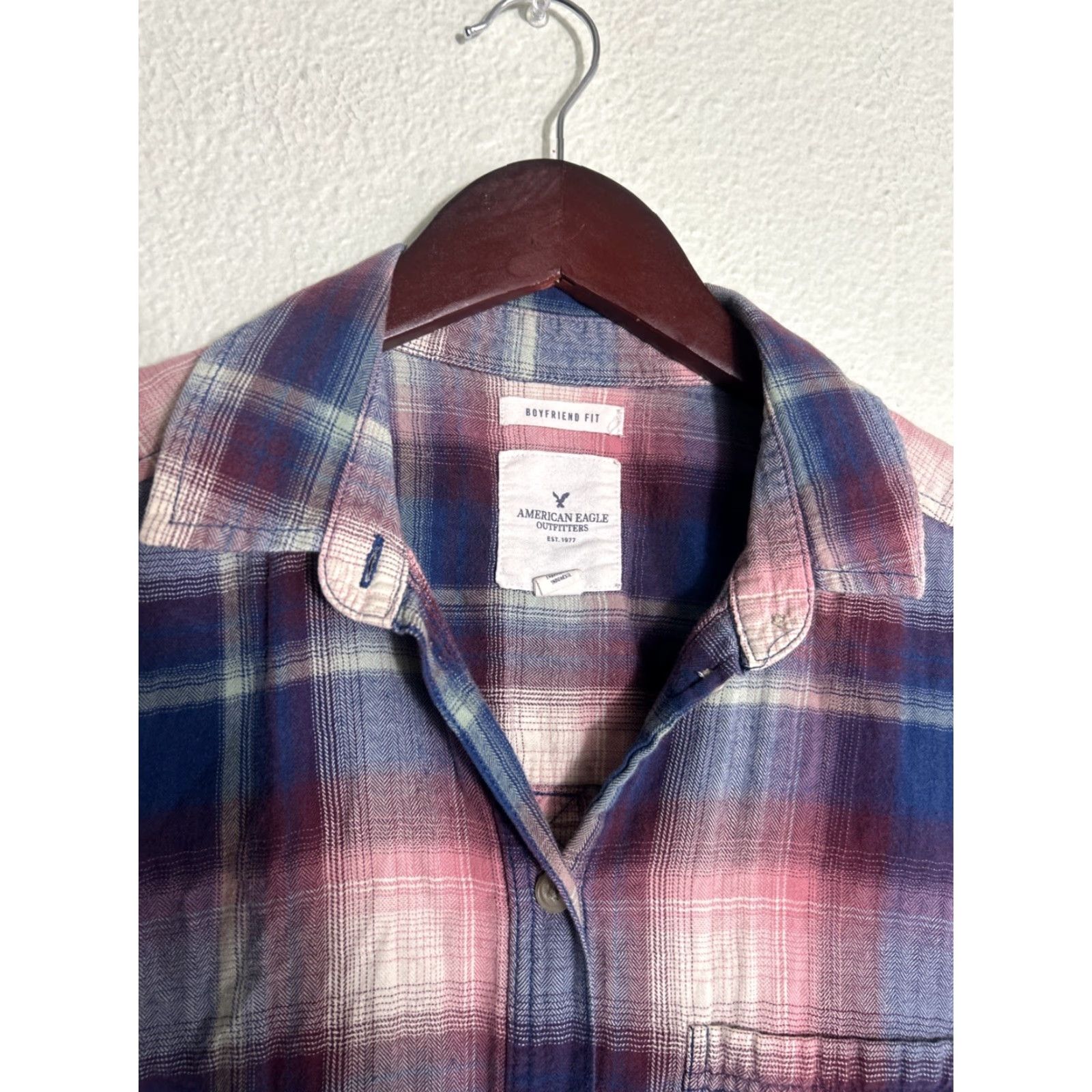 American Eagle Outfitters VINTAGE American Eagle Shirt Plaid Button-Up Long Sleeve Purple Small Womens Boyfriend Fit Sized S Size S / US 4 / IT 40 - 3 Thumbnail