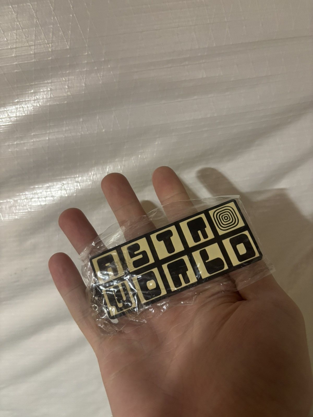 Travis Scott Travis Scott Astroworld 2021 Sign Logo Keychain Size ONE SIZE - 3 Thumbnail