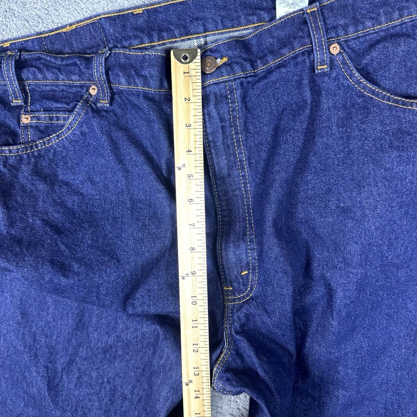 Levi's Vintage Levi'S 601 Jeans Men 44x30 USA Made 1996 White Tab Tapered 90s Dark - 42x30 Denim Size US 44 / EU 60 - 6 Thumbnail