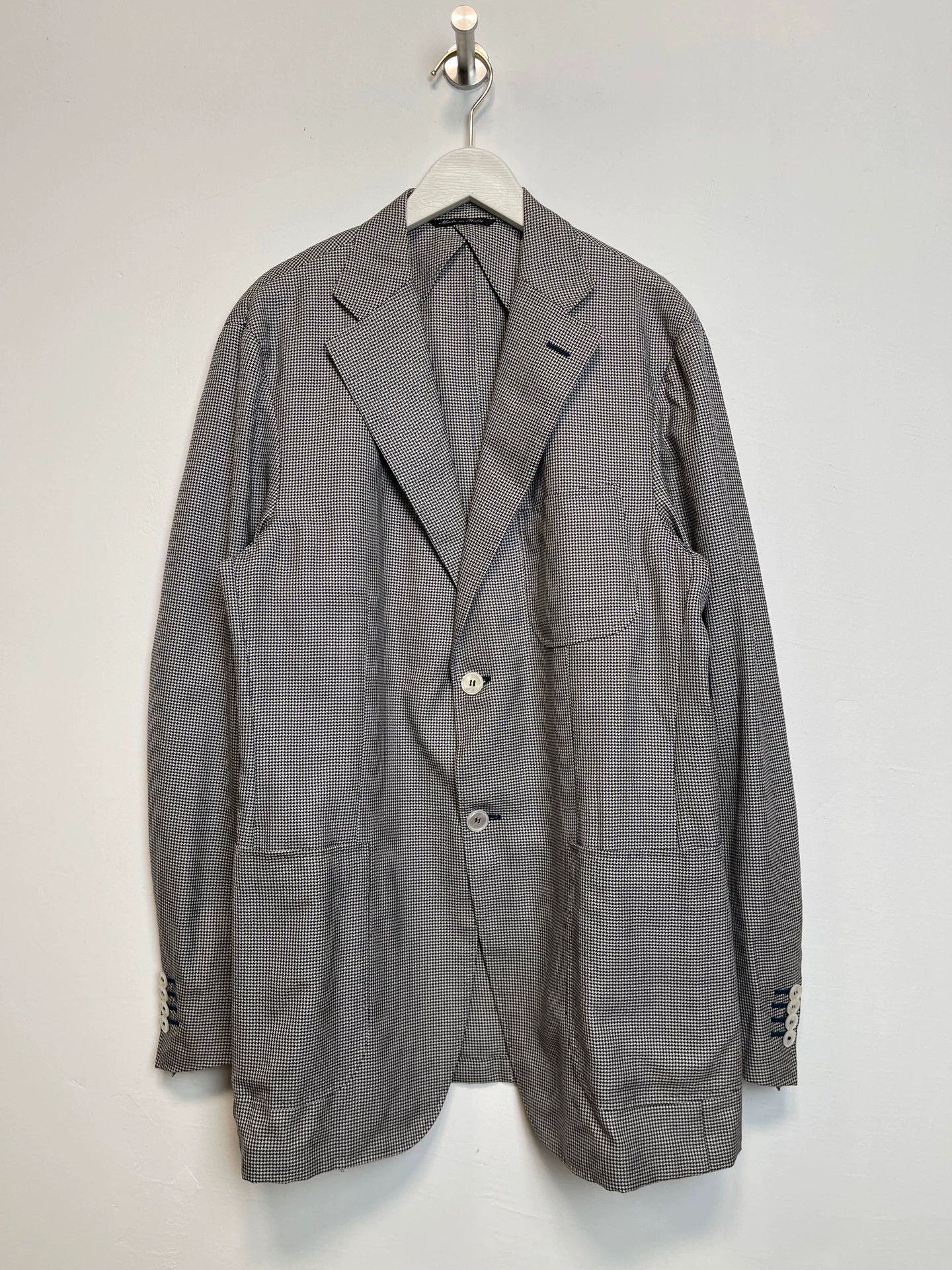 Canali Canali suit size 52 new Size 52R - 1 Thumbnail