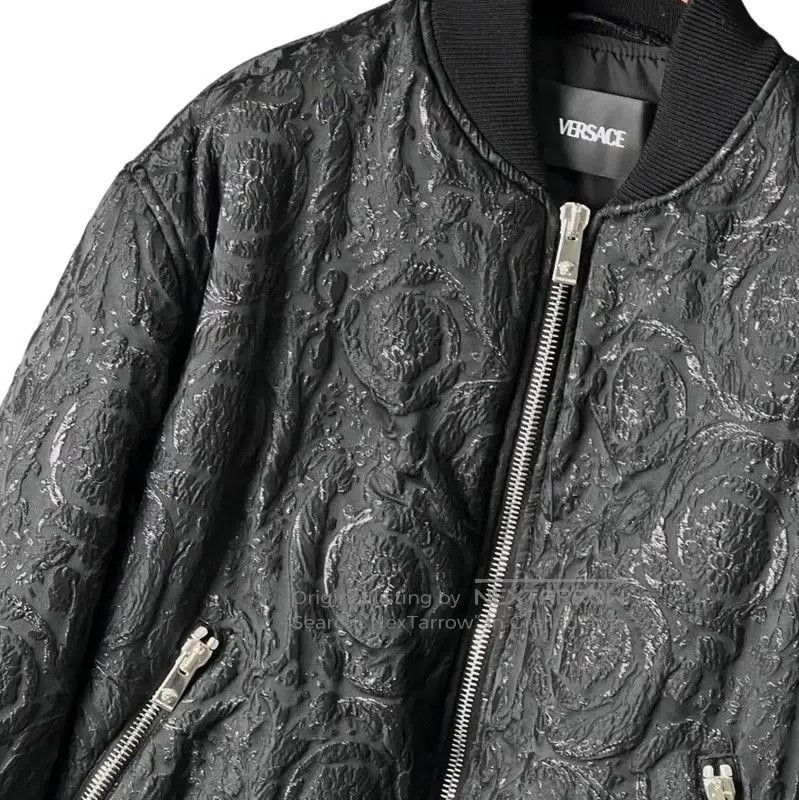 Versace Versace Embossed Black Long Sleeve Jacket . Size US M / EU 48-50 / 2 - 6 Thumbnail