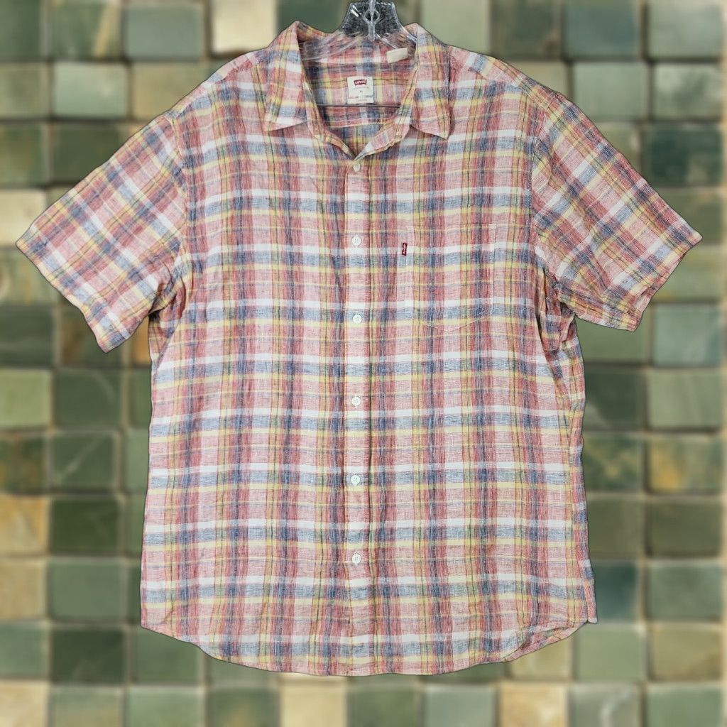 Levi's VINTAGE Levi's Shirt Men Short Sleeve Button-Up Plaid Red XL Adult Men Size XL Size US 36 / EU 52 - 1 Thumbnail