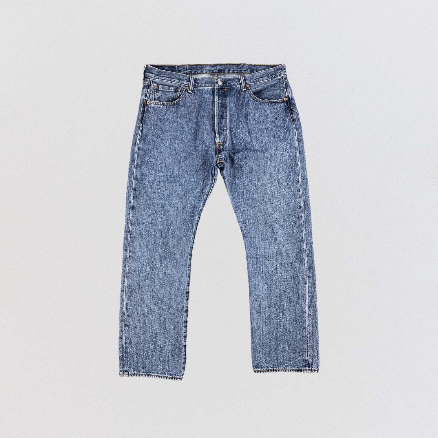 Levi's × Vintage Vintage Blue Wash Levis 501 Jeans-JM1733 Size US 37 - 1 Thumbnail