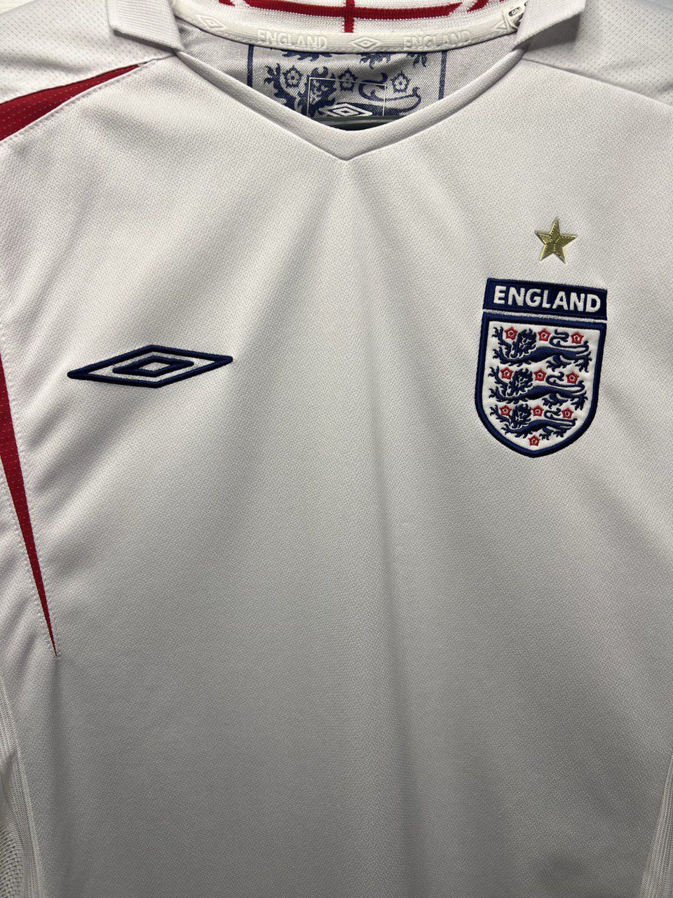Umbro Rare Vintage Umbro England Soccer Jersey Size US M / EU 48-50 / 2 - 2 Thumbnail