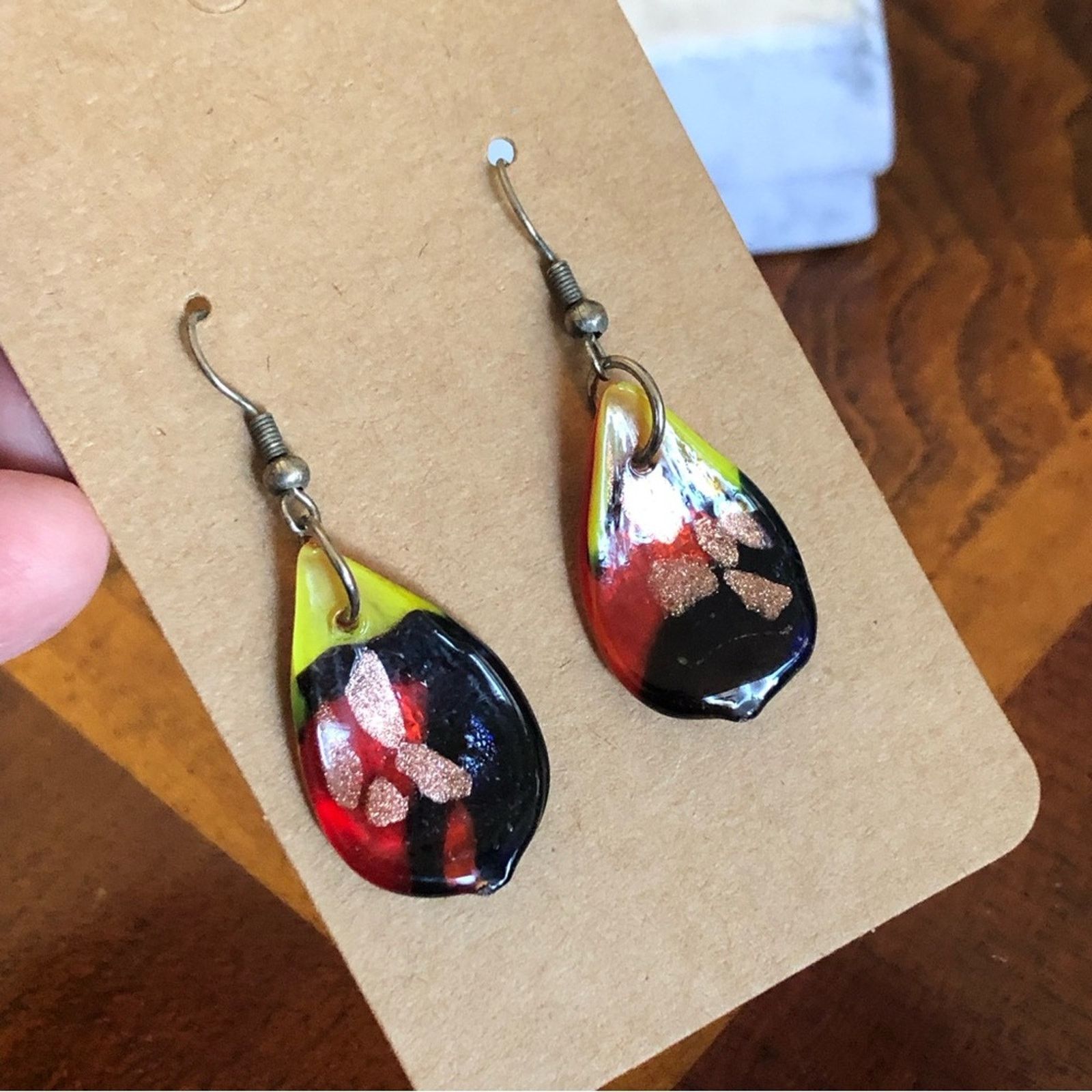 Handmade Hand crafted tear drop sparkle glass earrings Size ONE SIZE - 1 Thumbnail