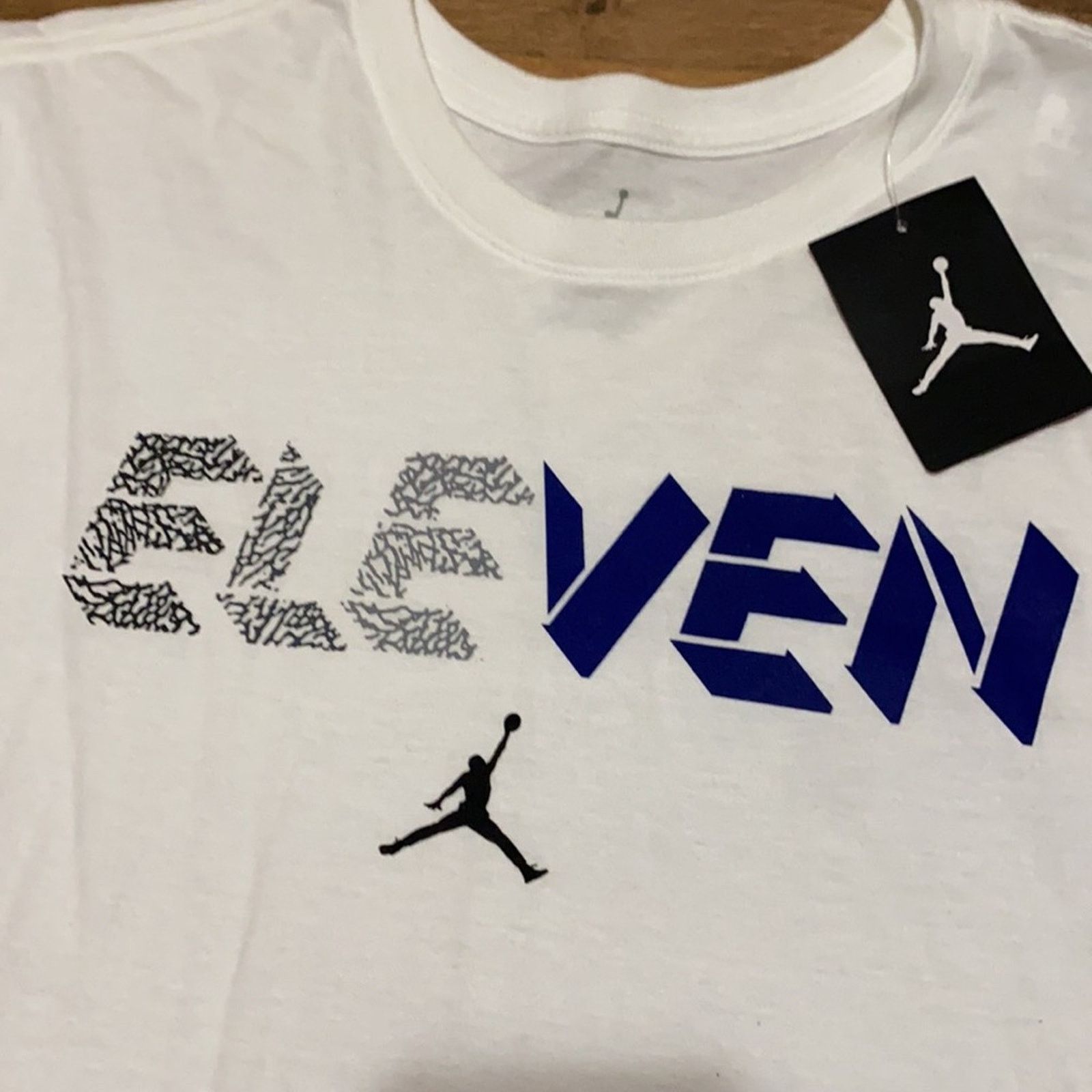 Nike 2015 Air Jordan Eleven Short Sleeve Size US XL / EU 56 / 4 - 2 Thumbnail