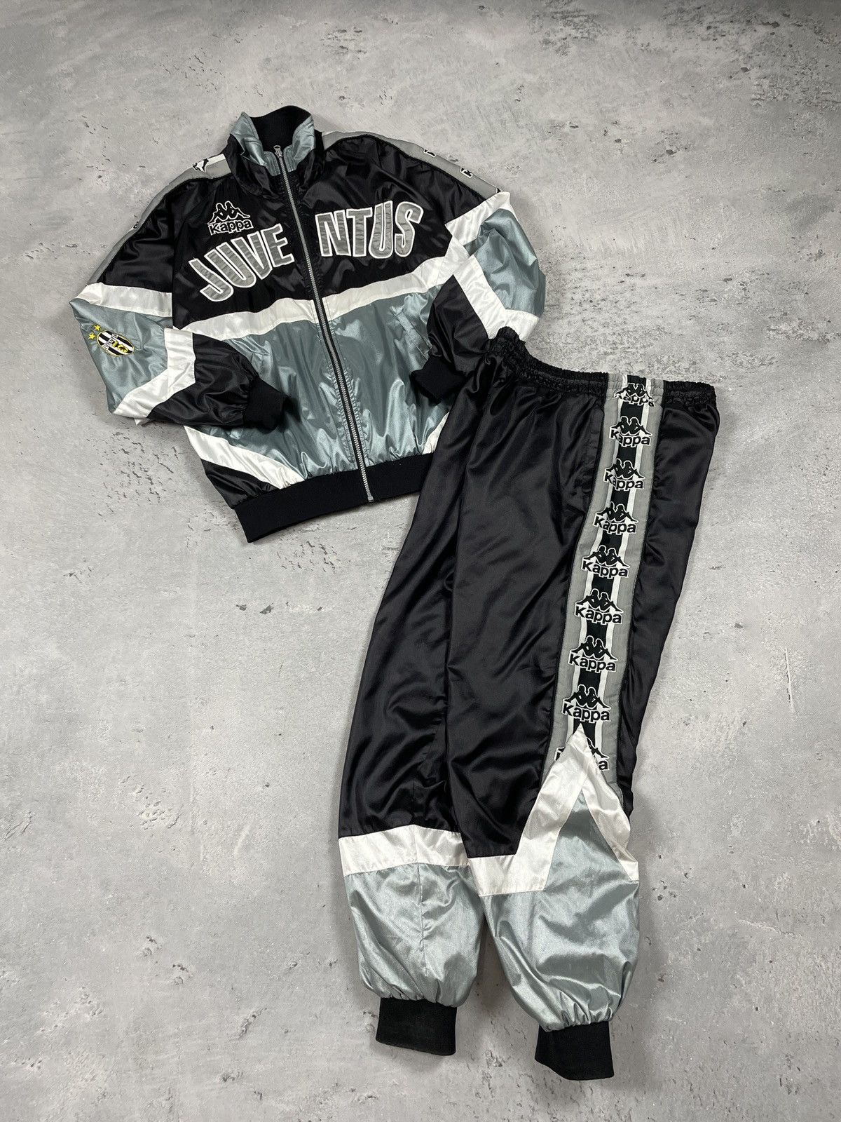 Vintage Juventus Vintage 90’s Kappa Nylon Track Suit | Grailed