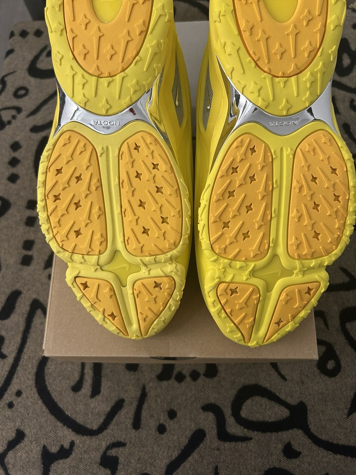 NOCTA × Nike Nike x Nocta Hot Step 2 Opti Yellow Size US 11 / EU 44 - 11 Thumbnail