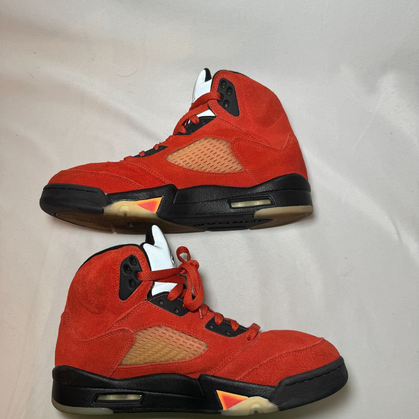 Jordan Brand × Nike Size 10 - Wmns Air Jordan 5 Retro Dunk on Mars Women's Shoes Size US 10 / IT 40 - 3 Thumbnail