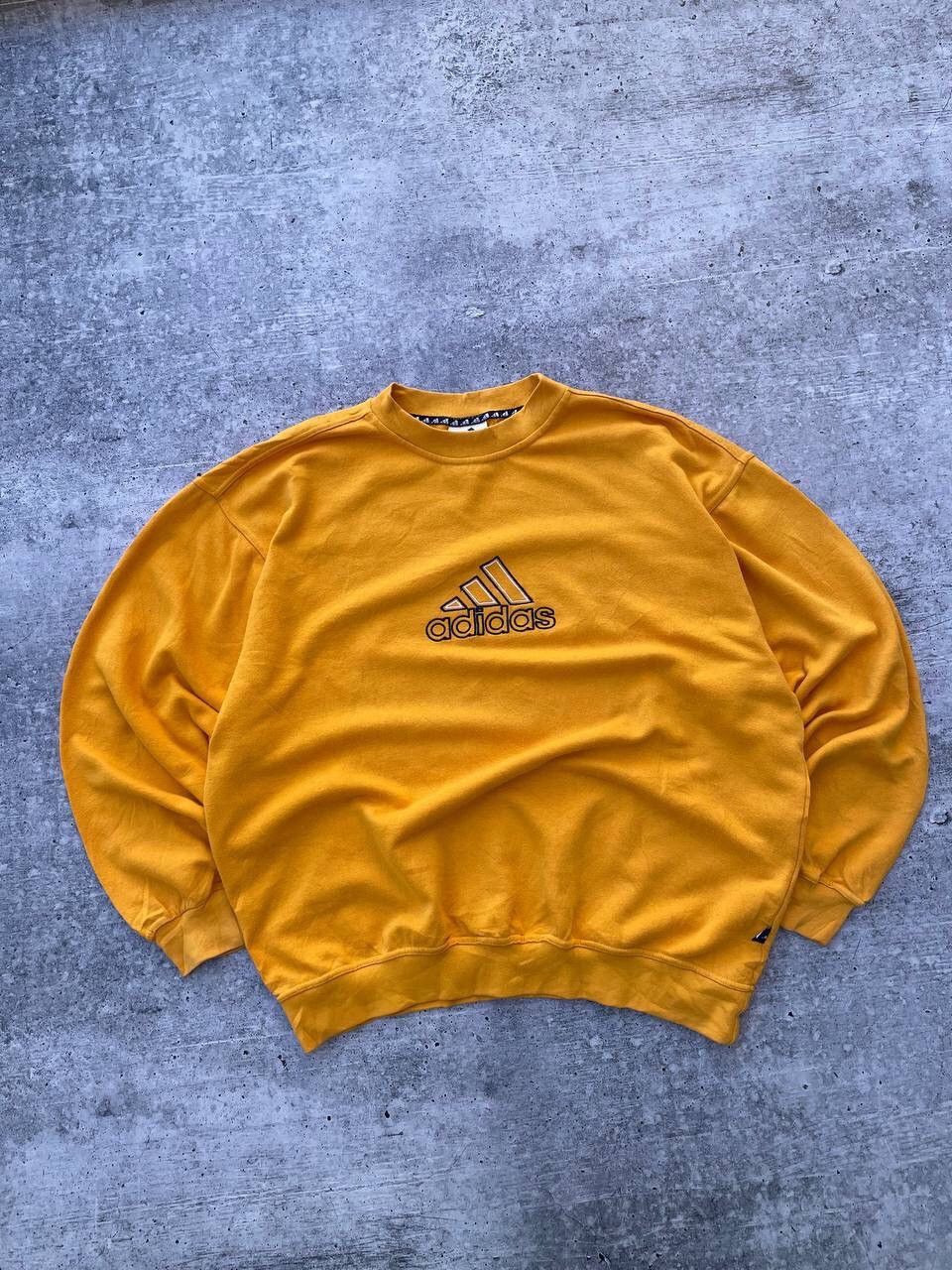 Adidas × Vintage Vintage 00s Adidas Big Logo Sweatshirt Y2K Size US L / EU 52-54 / 3 - 1 Thumbnail