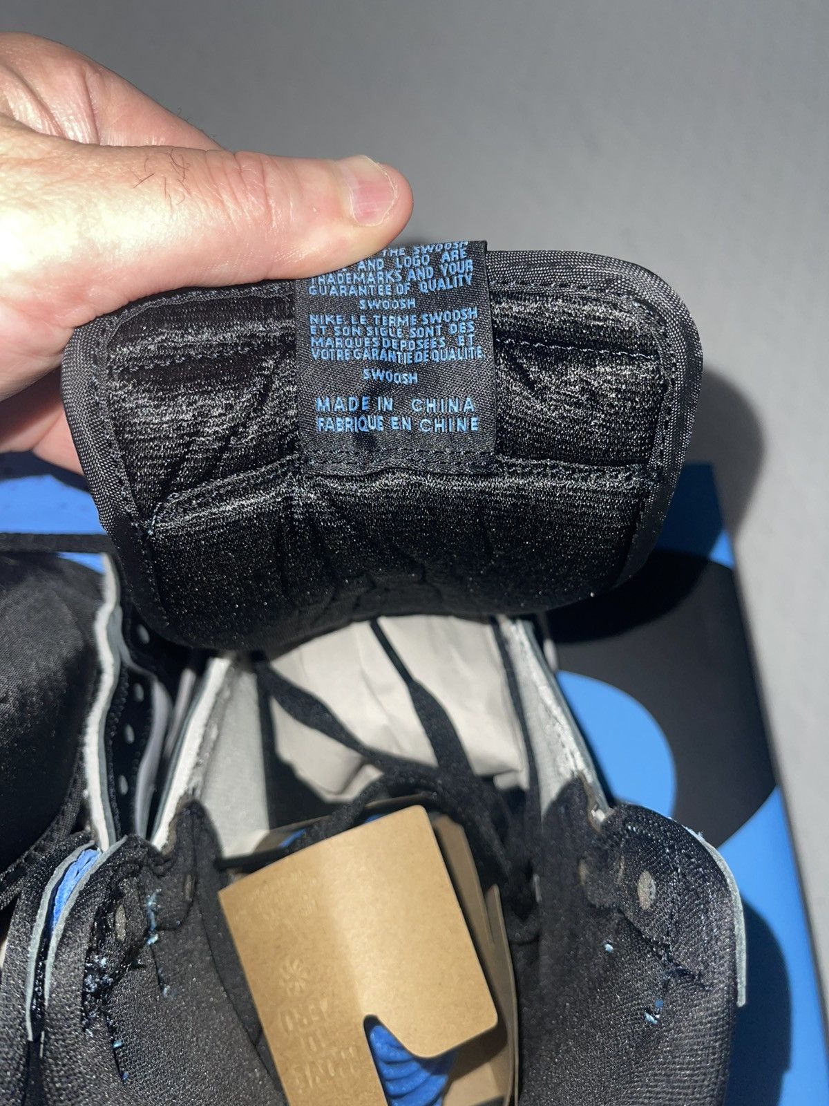 Jordan Brand Air Jordan 1 Retro High OG UNC TOES DS Size US 10.5 / EU 43-44 - 8 Thumbnail
