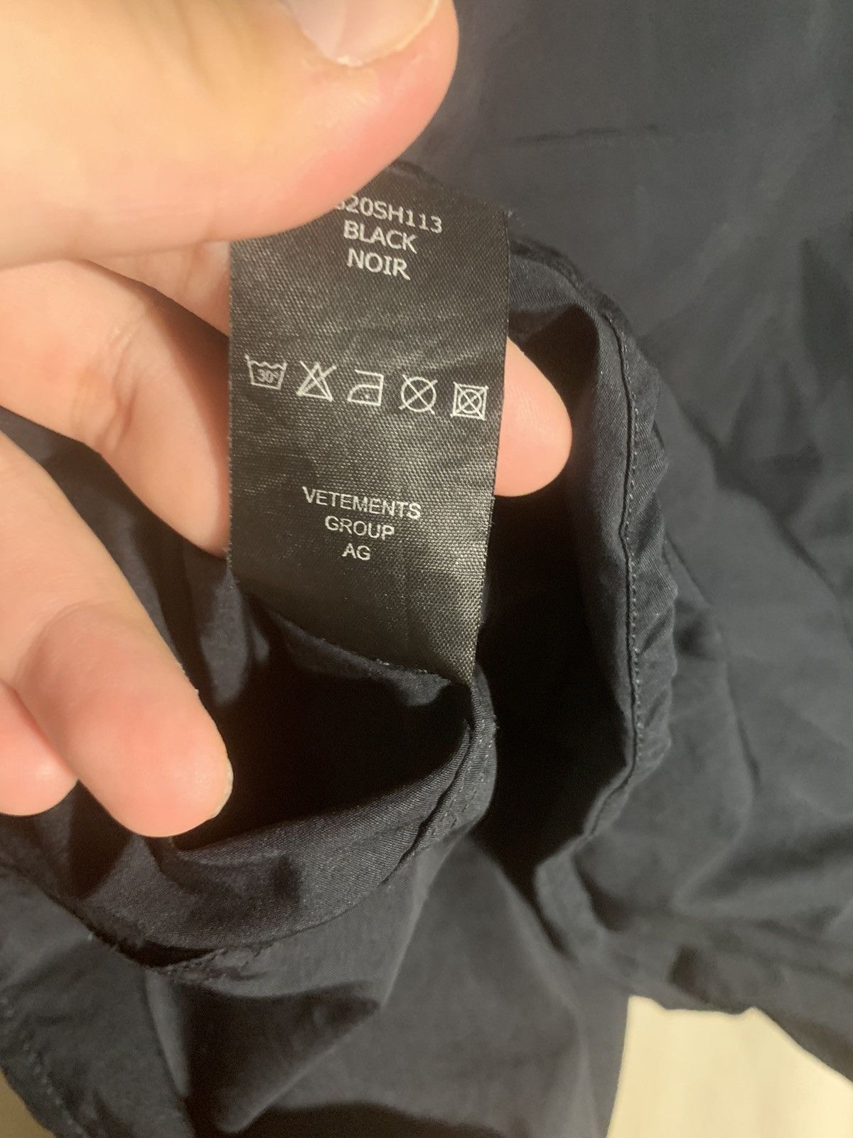 Vetements Vetements for rent police uniform button down ss20 Size US M / EU 48-50 / 2 - 10 Thumbnail