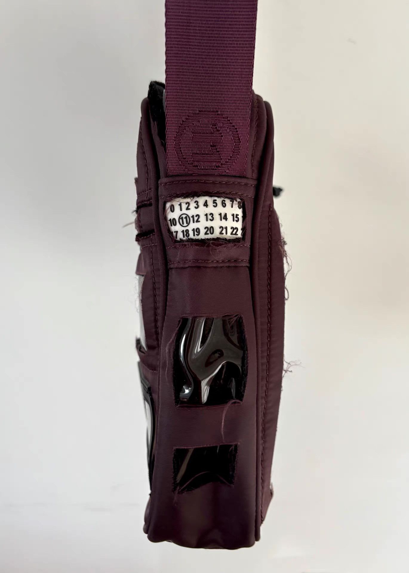 Maison Margiela Maison Margiela Wine Purple Spliced Shoulder Bag Ｑ21 Size ONE SIZE - 7 Thumbnail