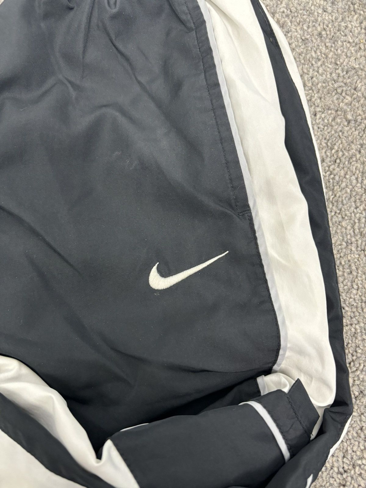 Nike Y2k black nike track pants Size US 26 / EU 42 - 2 Thumbnail