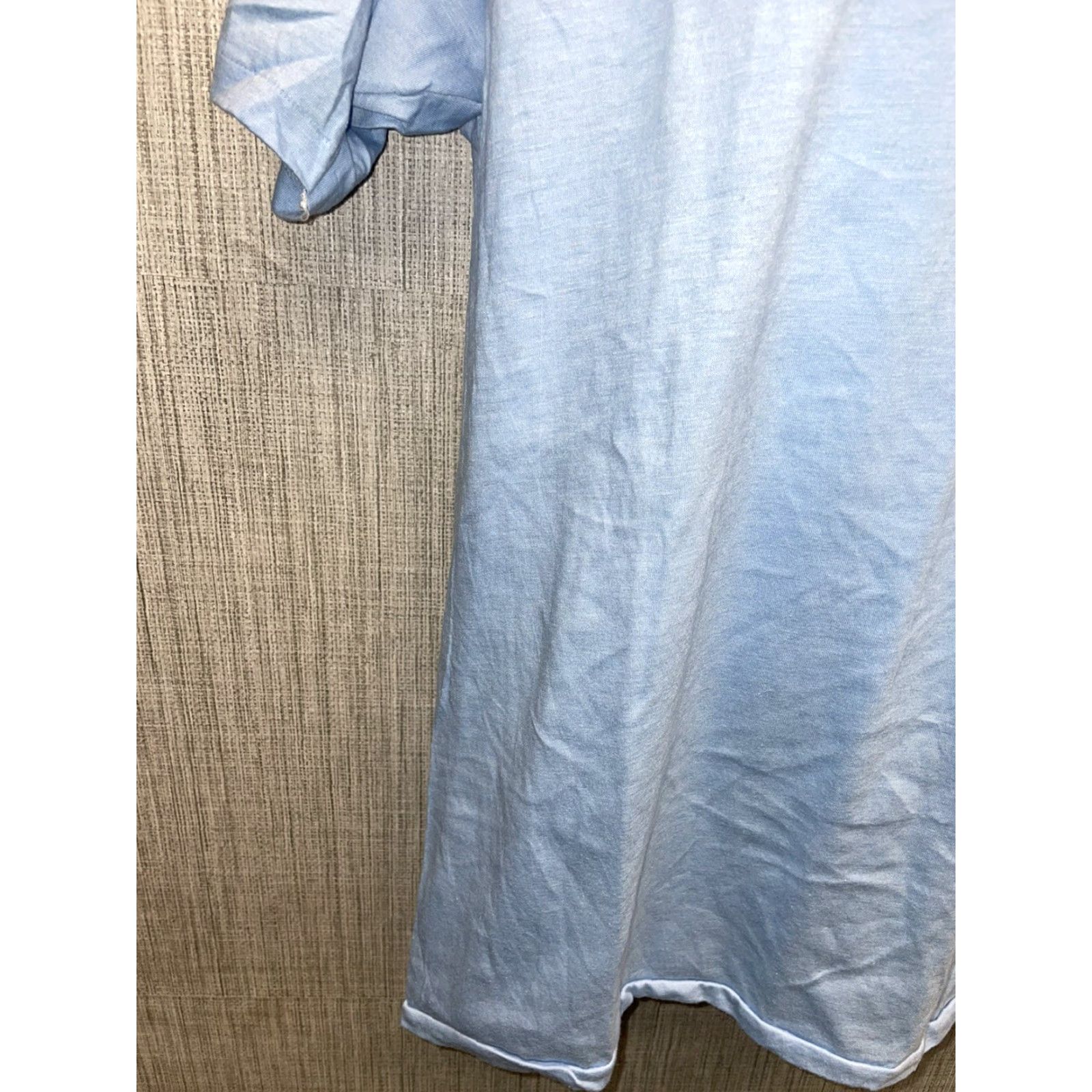 Hanes VINTAGE Hanes T-Shirt Shirt Men XL Light Blue Cotton Blend Blue 2000s Mens Size US XL / EU 56 / 4 - 6 Thumbnail