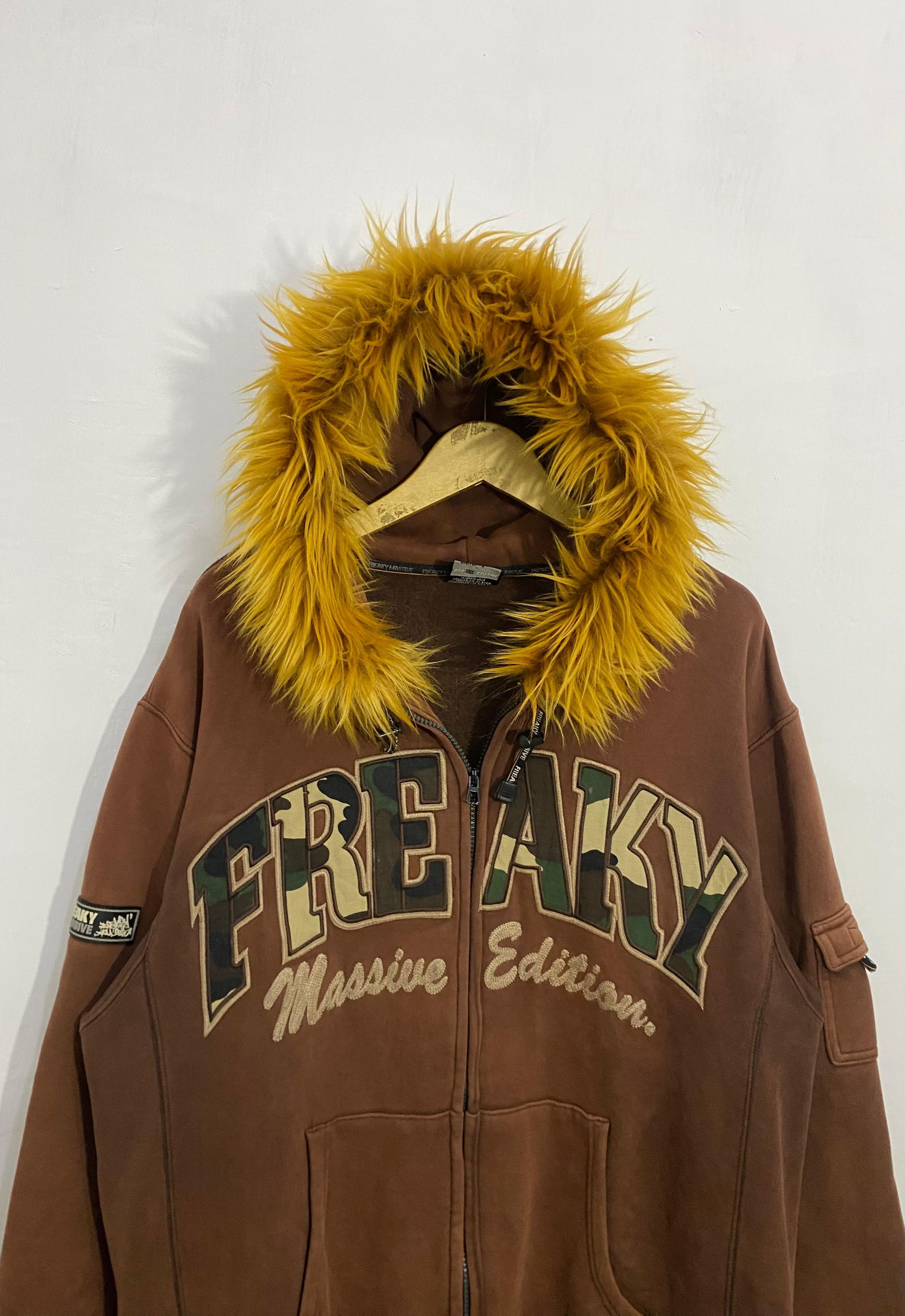 Massive Massive Fur Zipper Hoodie LGB Style Size US XL / EU 56 / 4 - 3 Thumbnail