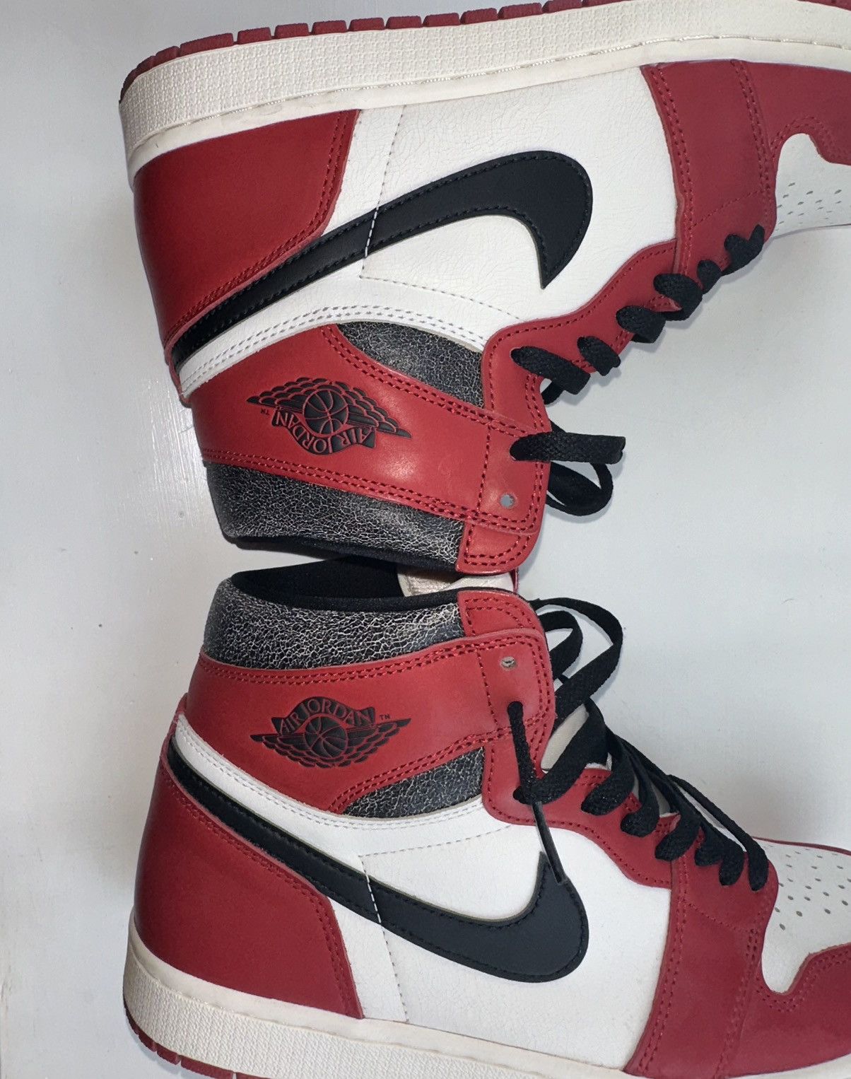 Jordan Brand × Nike Jordan 1 Chicago Lost & Found Size US 11.5 / EU 44-45 - 6 Thumbnail