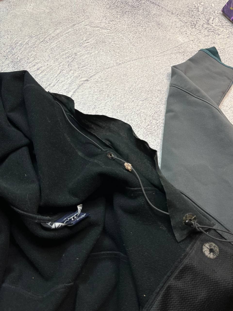 Arc'teryx Arc'teryx Softshell Hooded Jacket Grey - Men's Size M Size US M / EU 48-50 / 2 - 17 Thumbnail